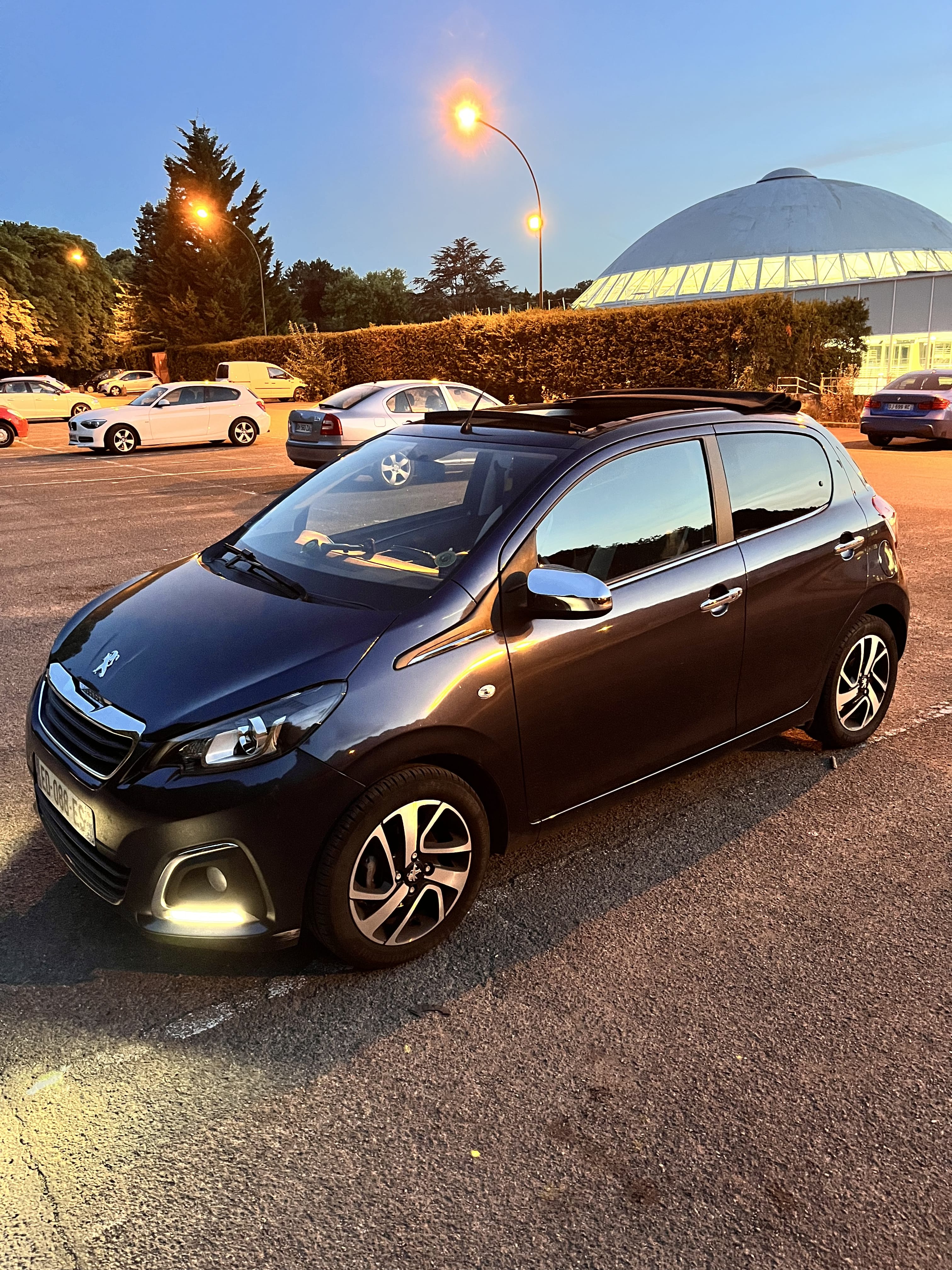 Peugeot 108 Cabriolet, 2016, Essence 98, Automático