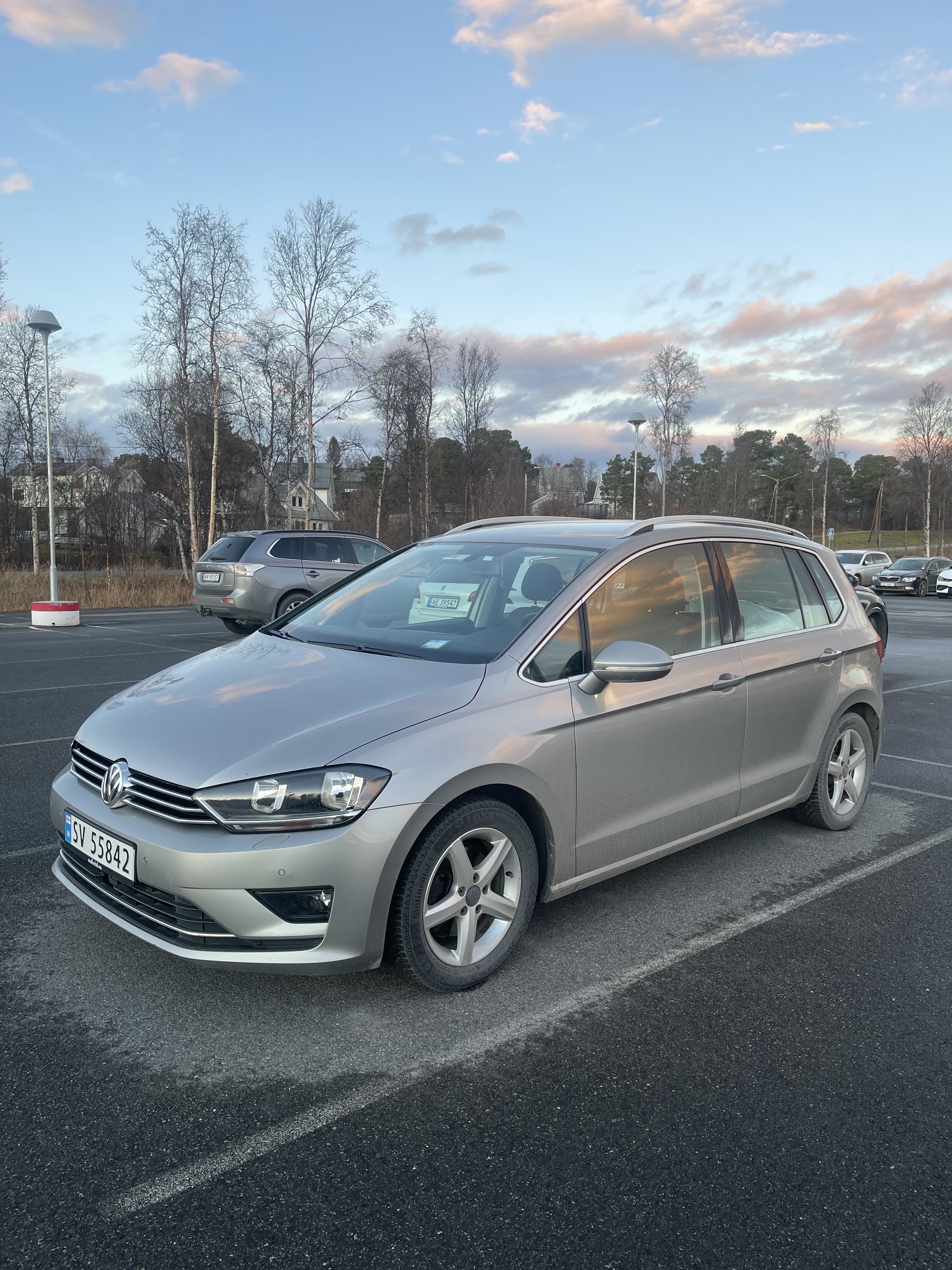Volkswagen Golf Sportsvan med Aircondition
