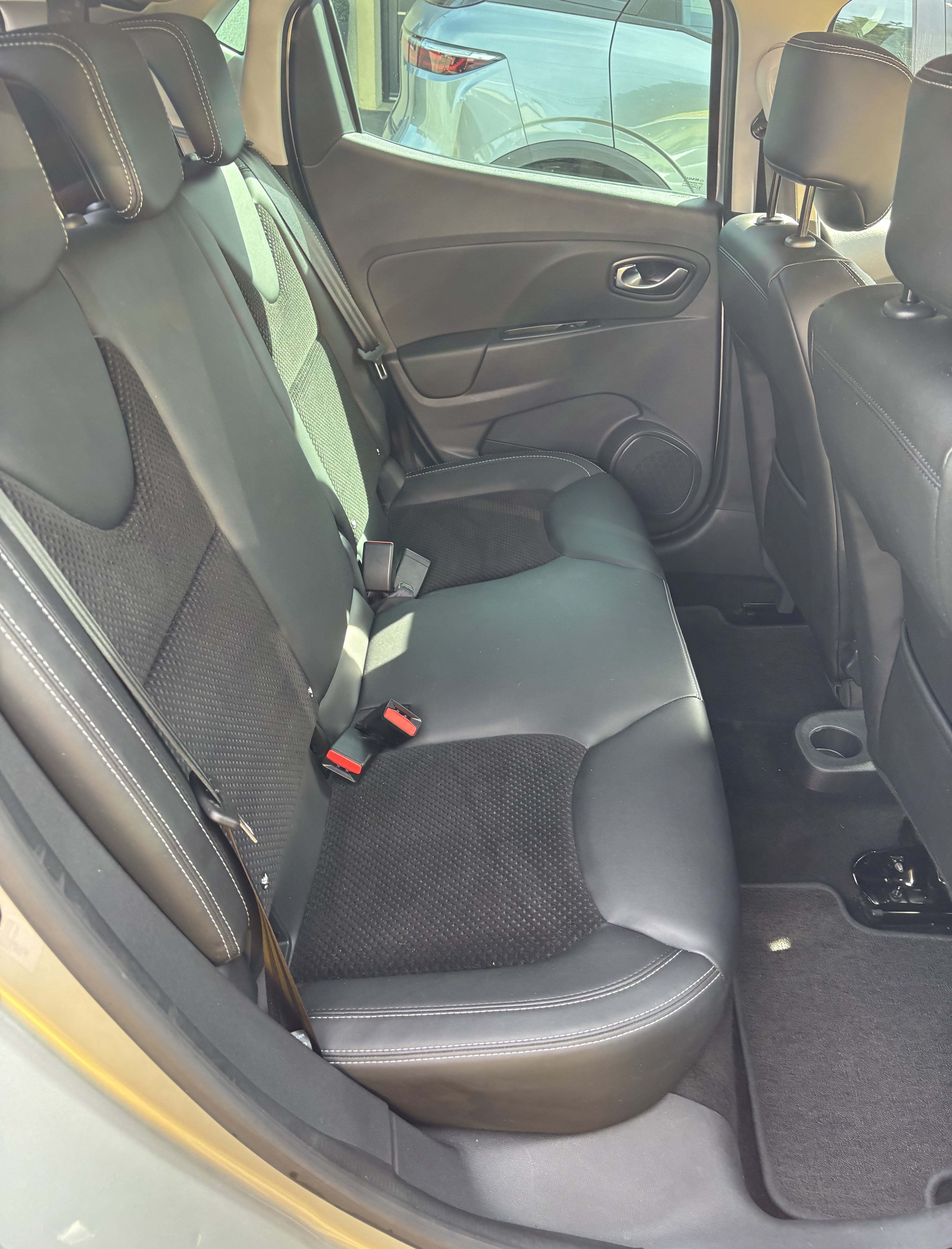 Renault Clio avec GPS