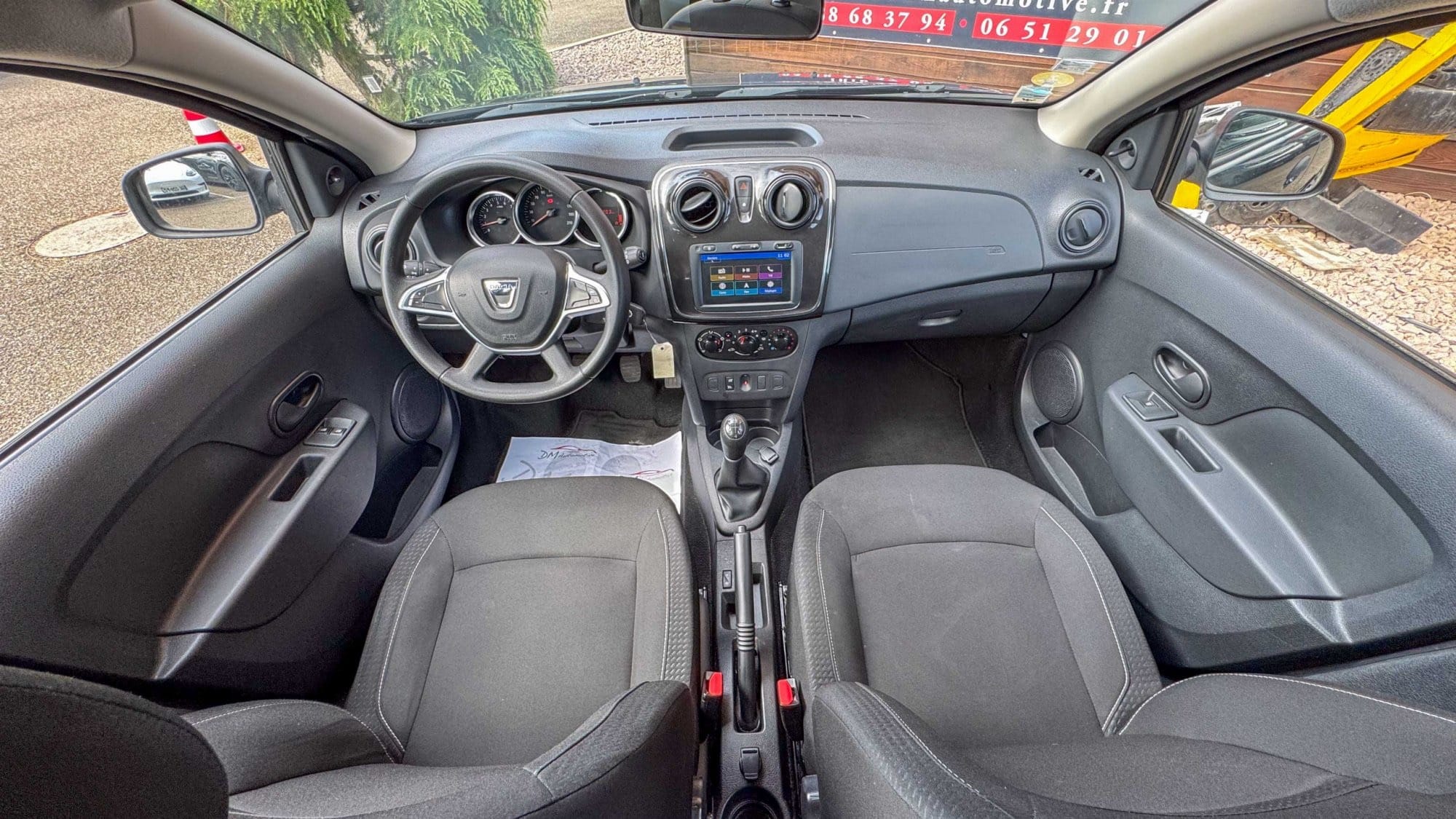 Dacia Logan MCV DIESEL familial grand coffre 1.5 DCI 95 Break pneus hivers avec GPS