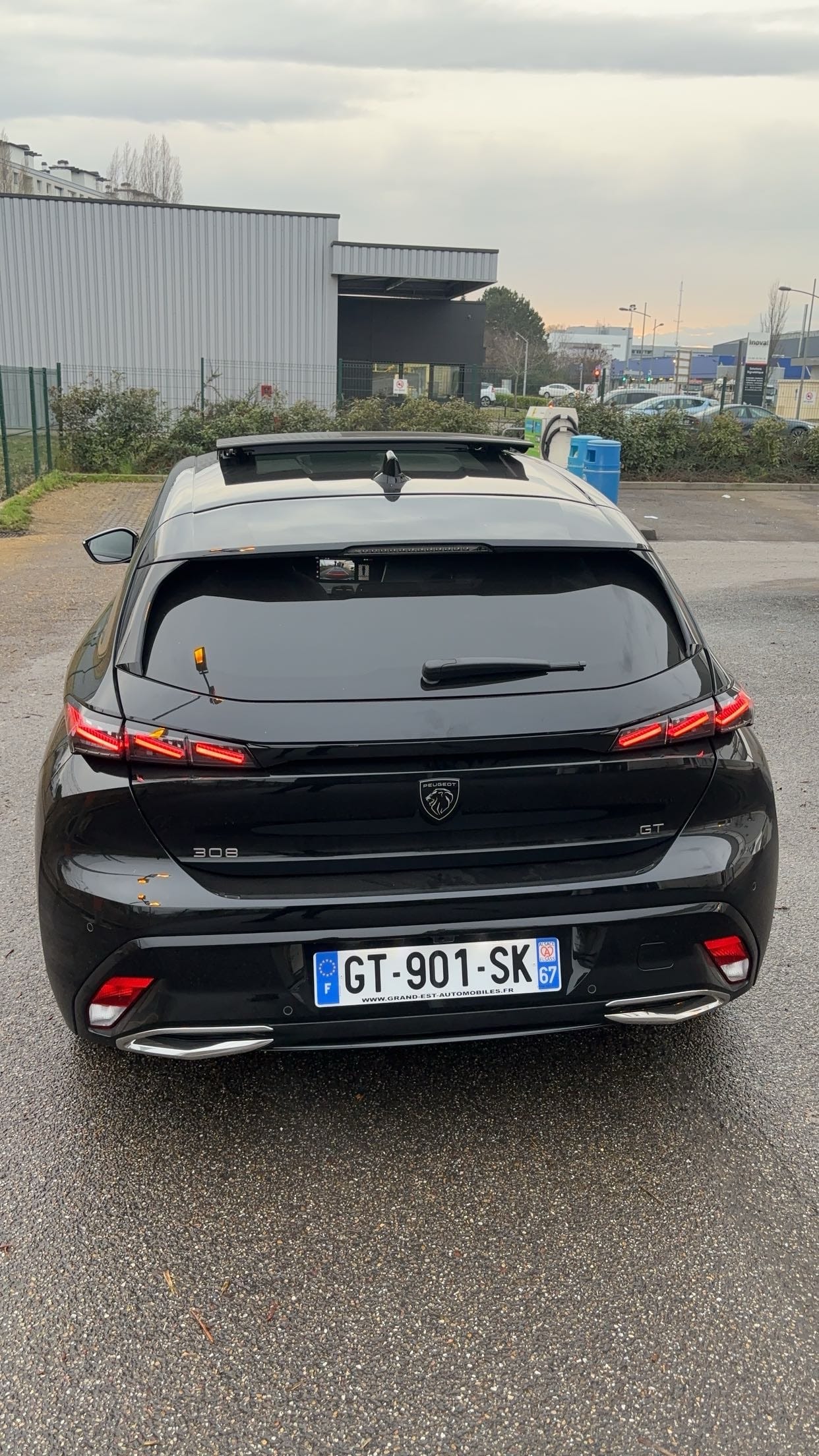 Peugeot 308 GT avec GPS