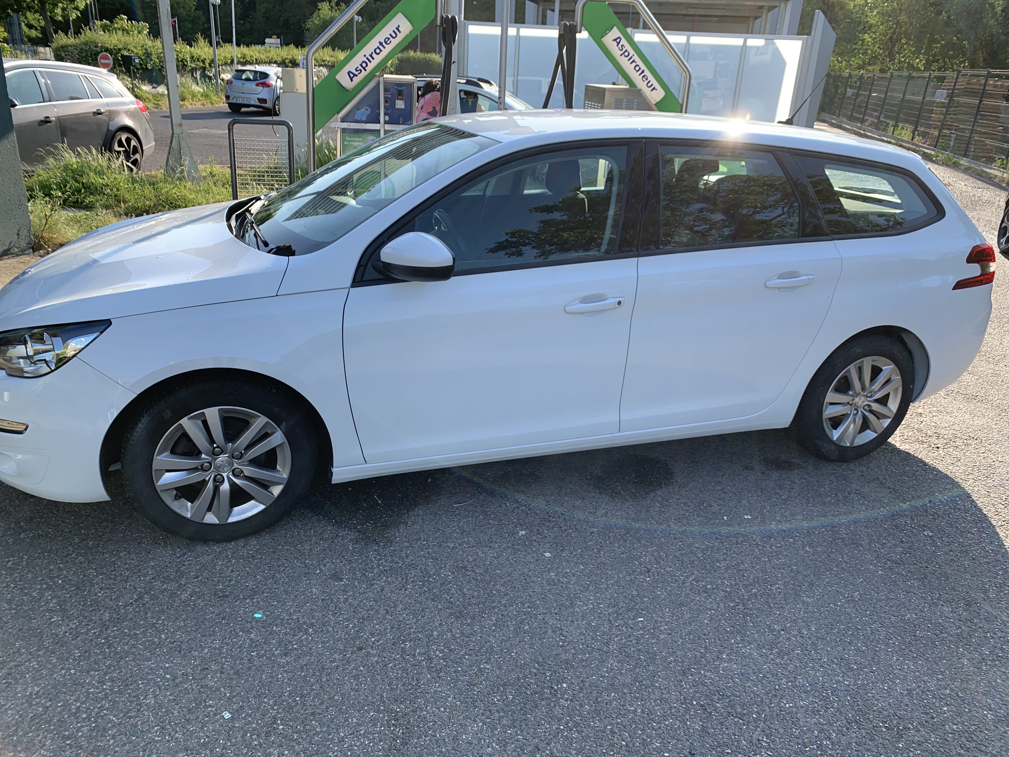 Peugeot 308 SW avec Climatisation