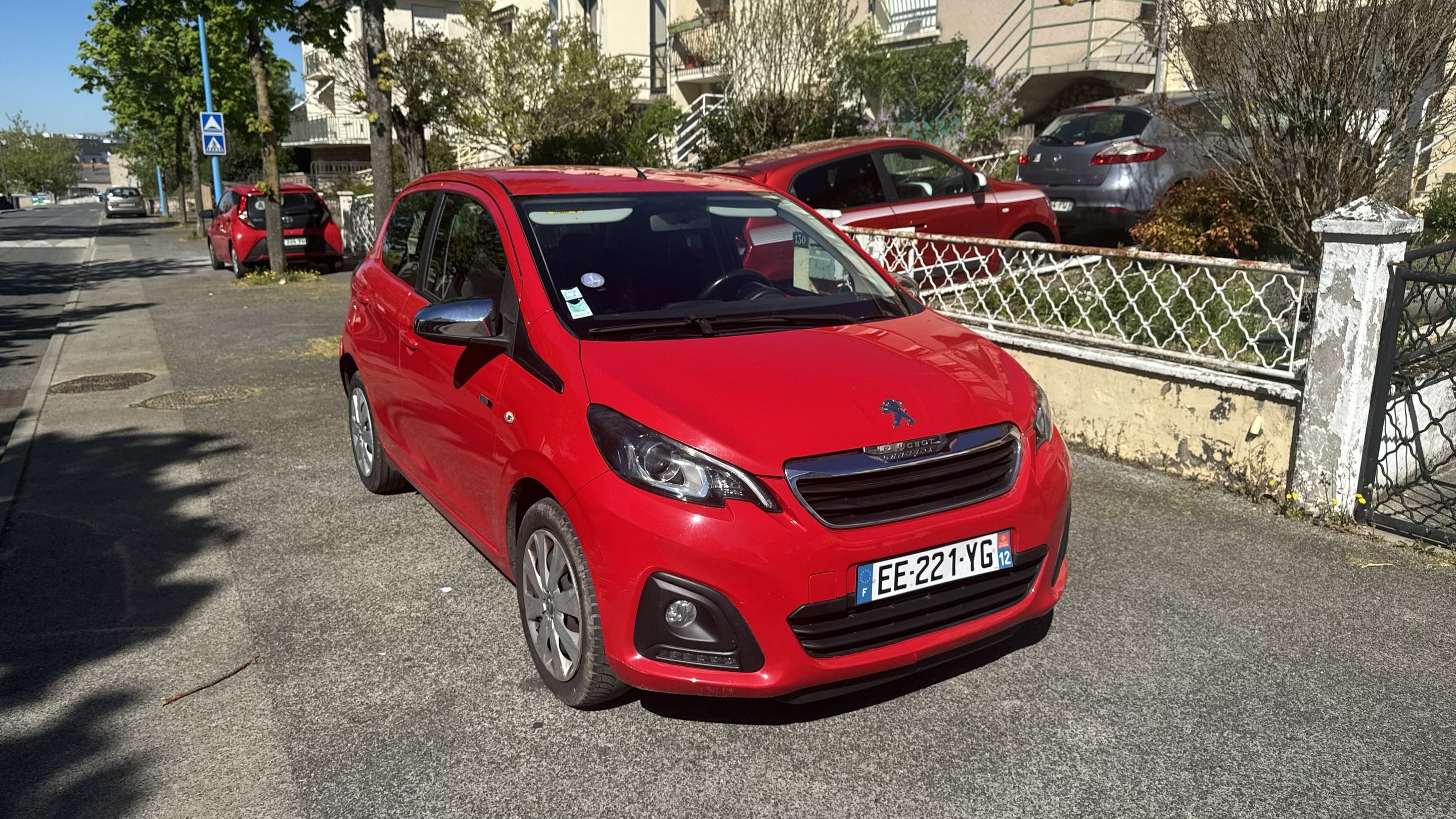 Peugeot 108 avec Siège bébé