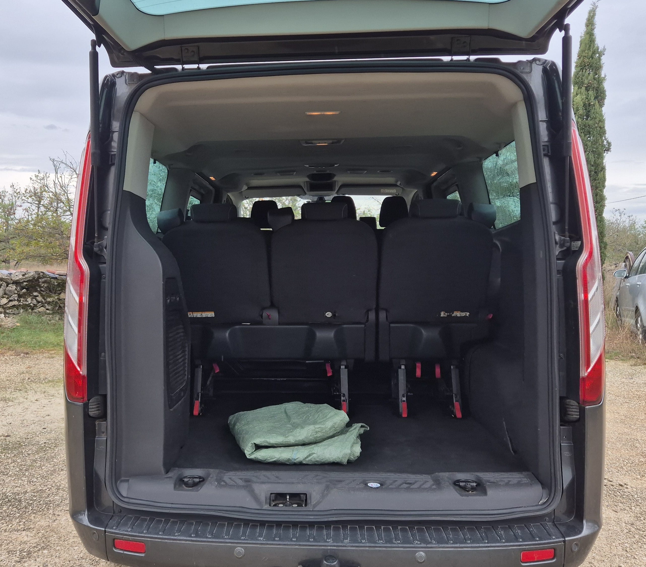 Ford Tourneo Custom avec Chaines