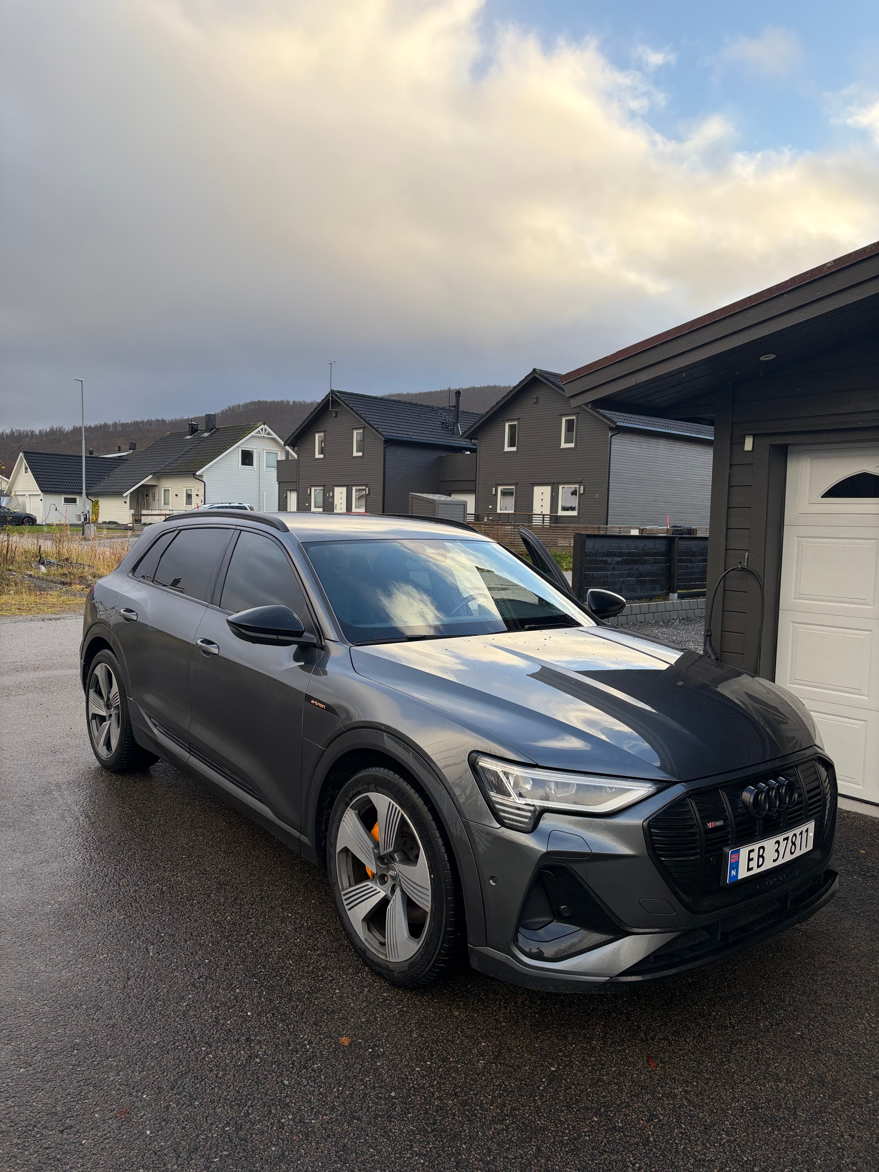 Audi e-tron 55, 2020, Elektro, Automatik