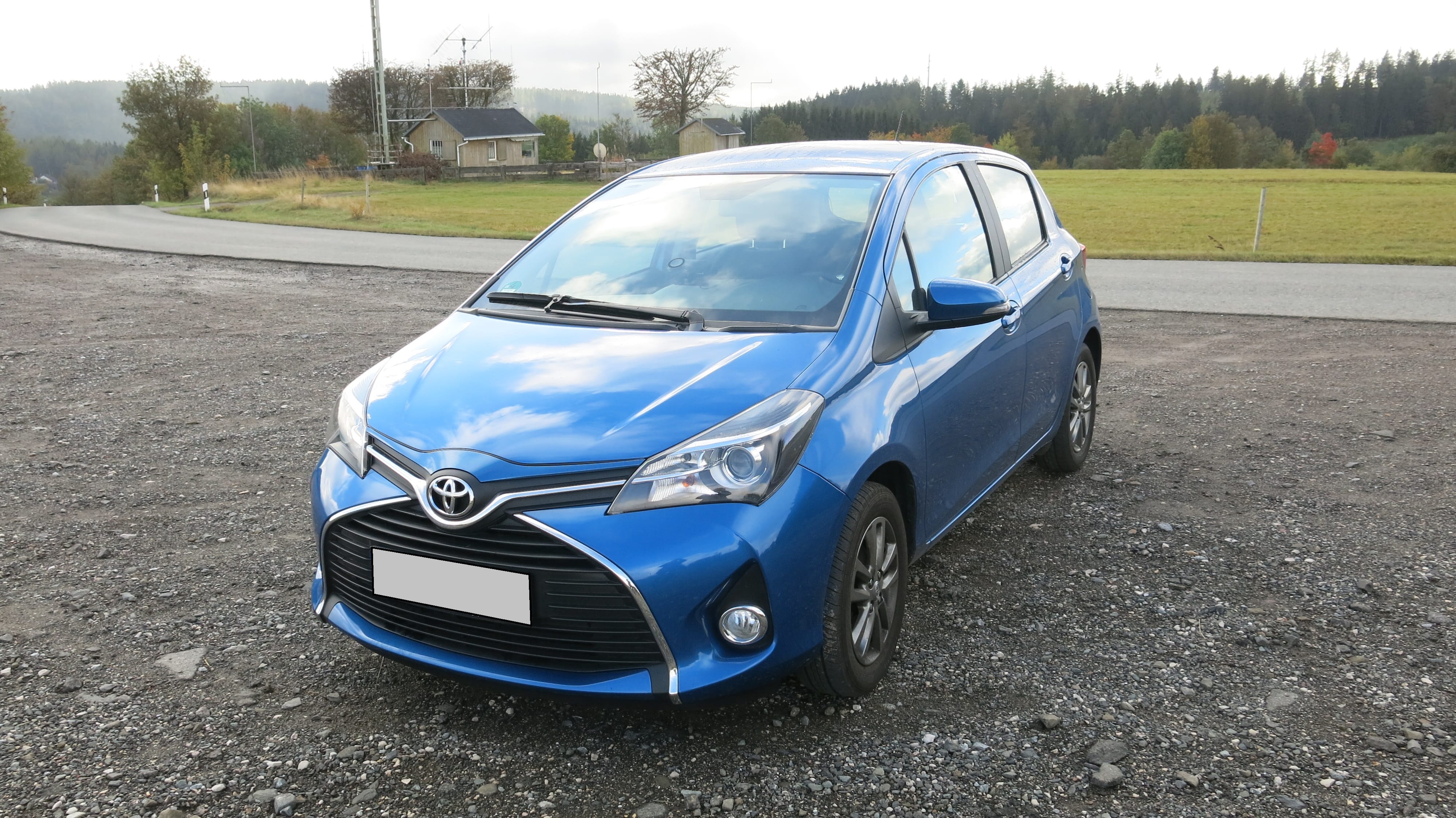 Toyota Yaris mit Autoradio