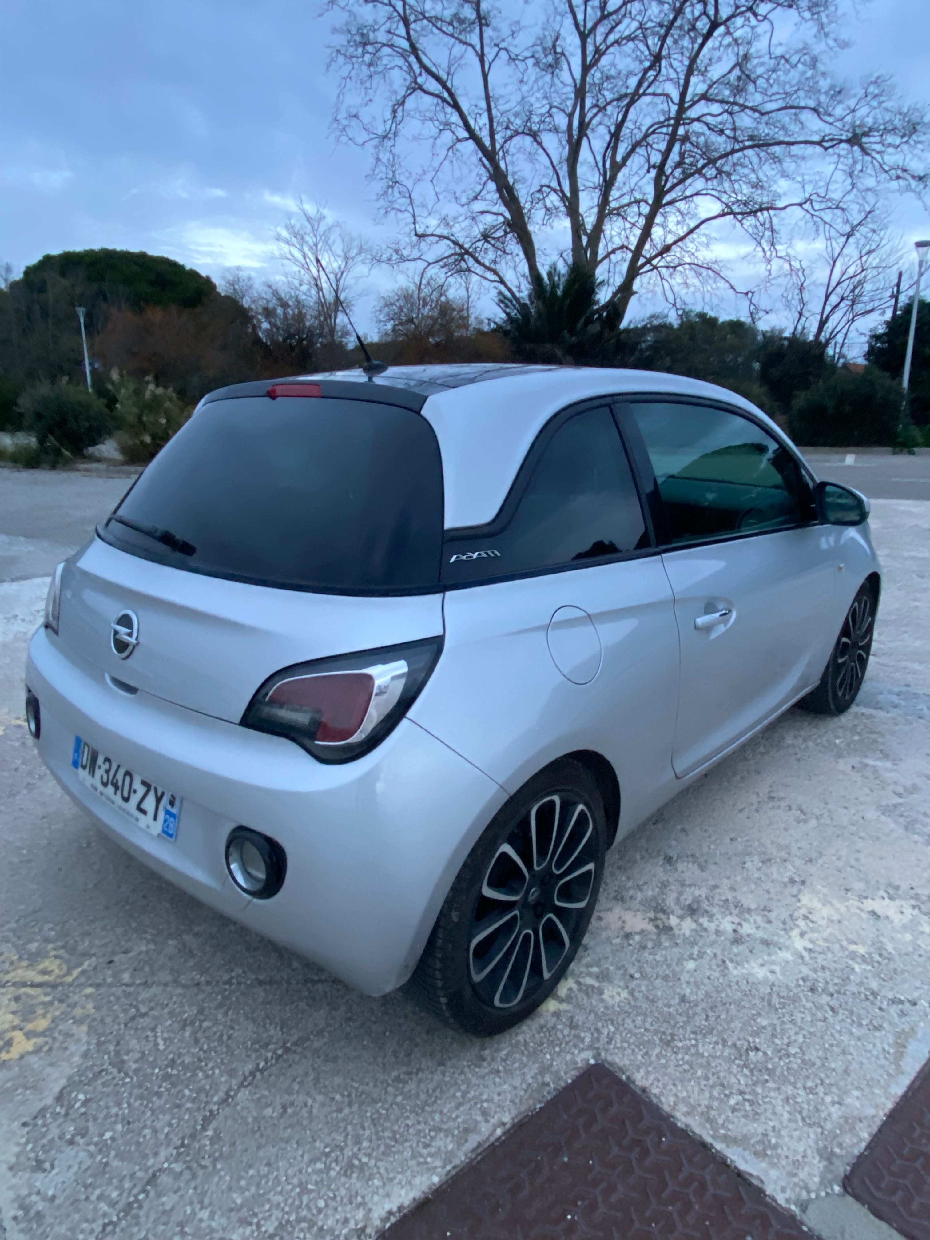 Opel Adam 1,2twi avec Régulateur de vitesse