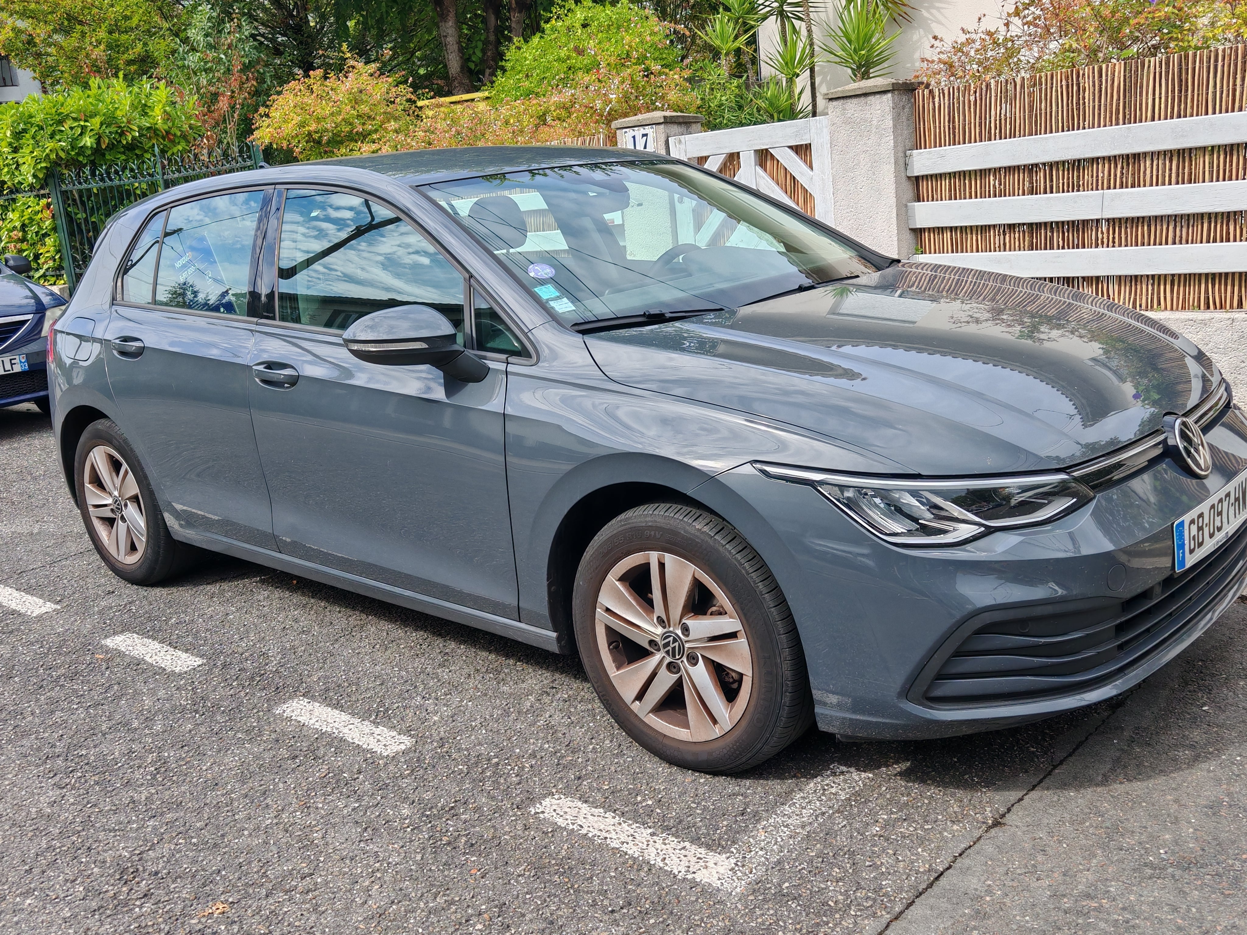 Volkswagen Golf, 2021, Essence 95 / Électrique (hybride), automatique