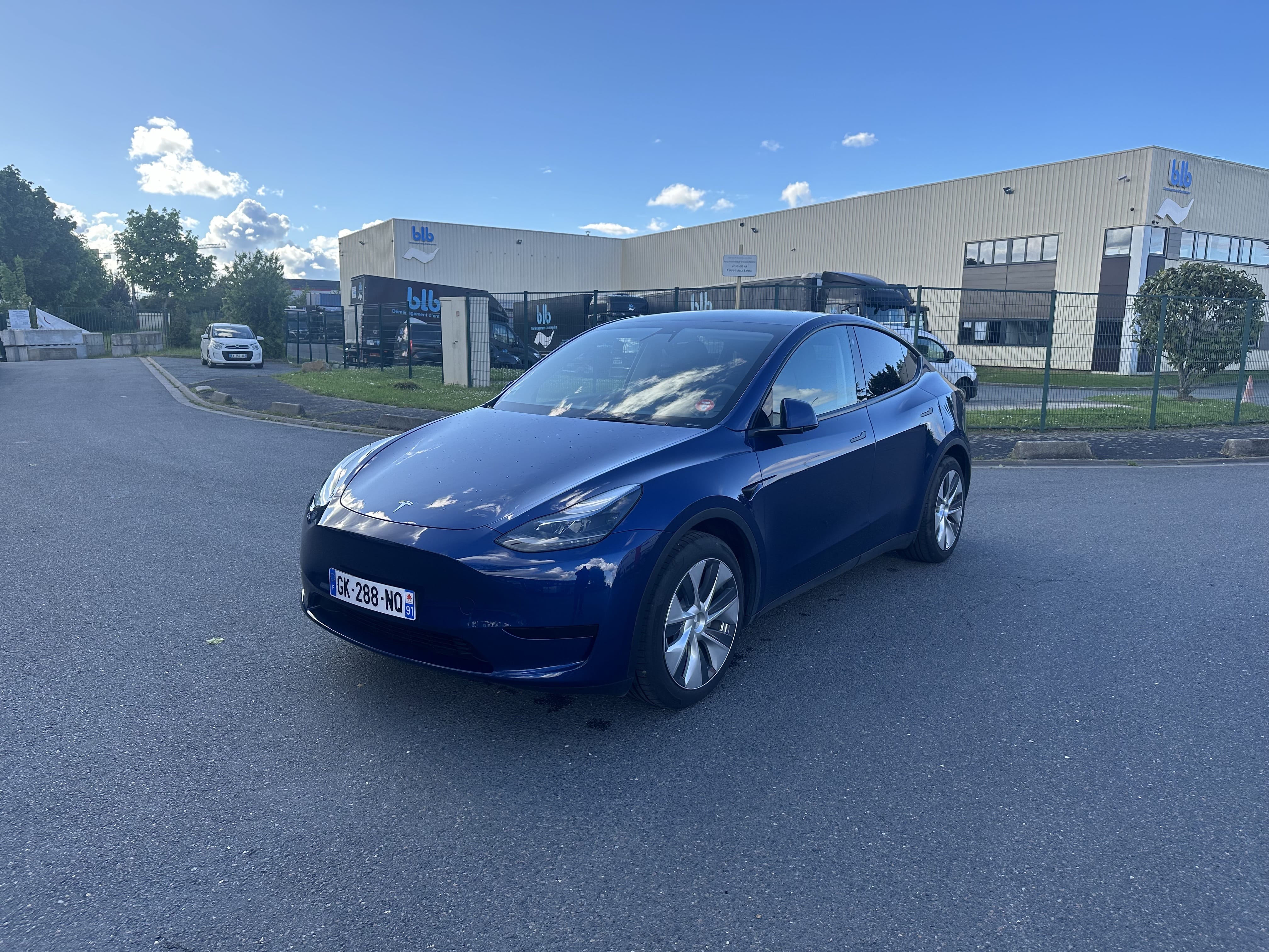 Tesla Model Y Standard Range, 2022, Électrique, automatique