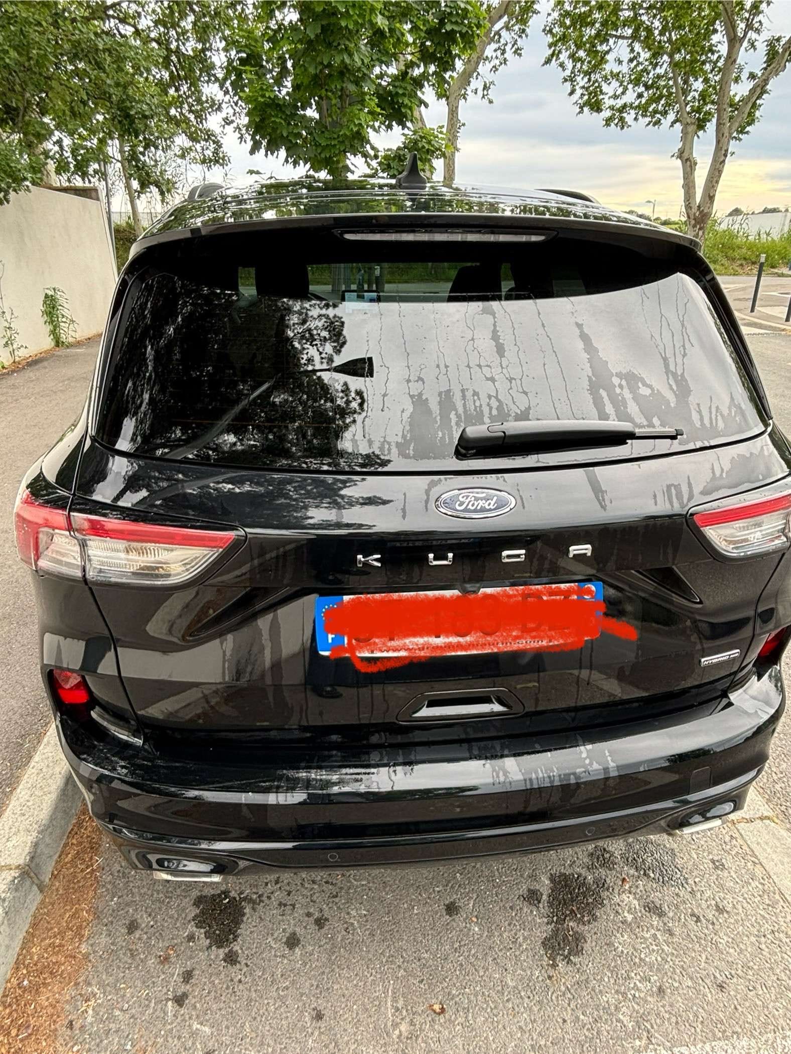 Ford Kuga St Line avec Climatisation