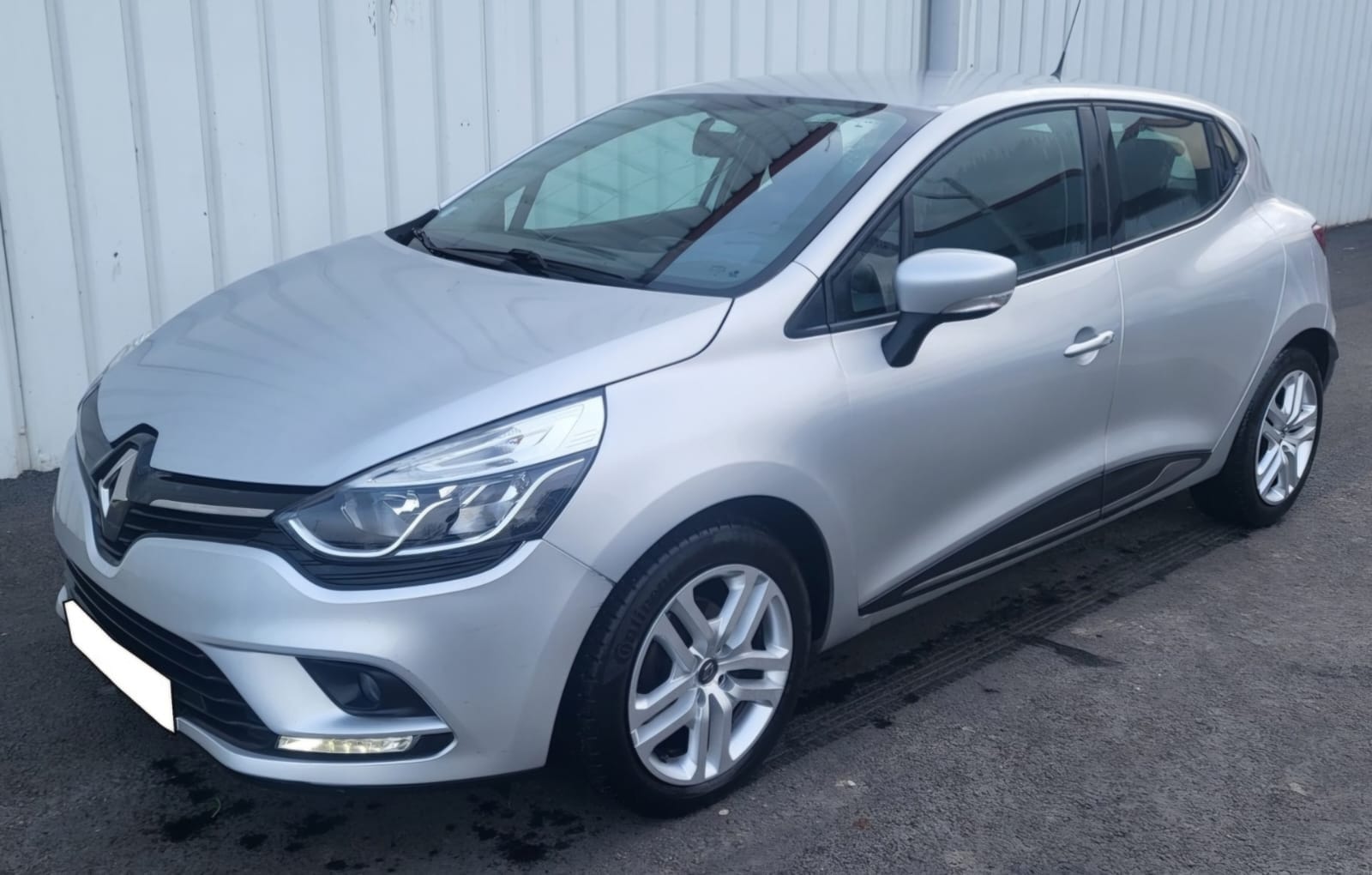 Renault Clio avec Climatisation