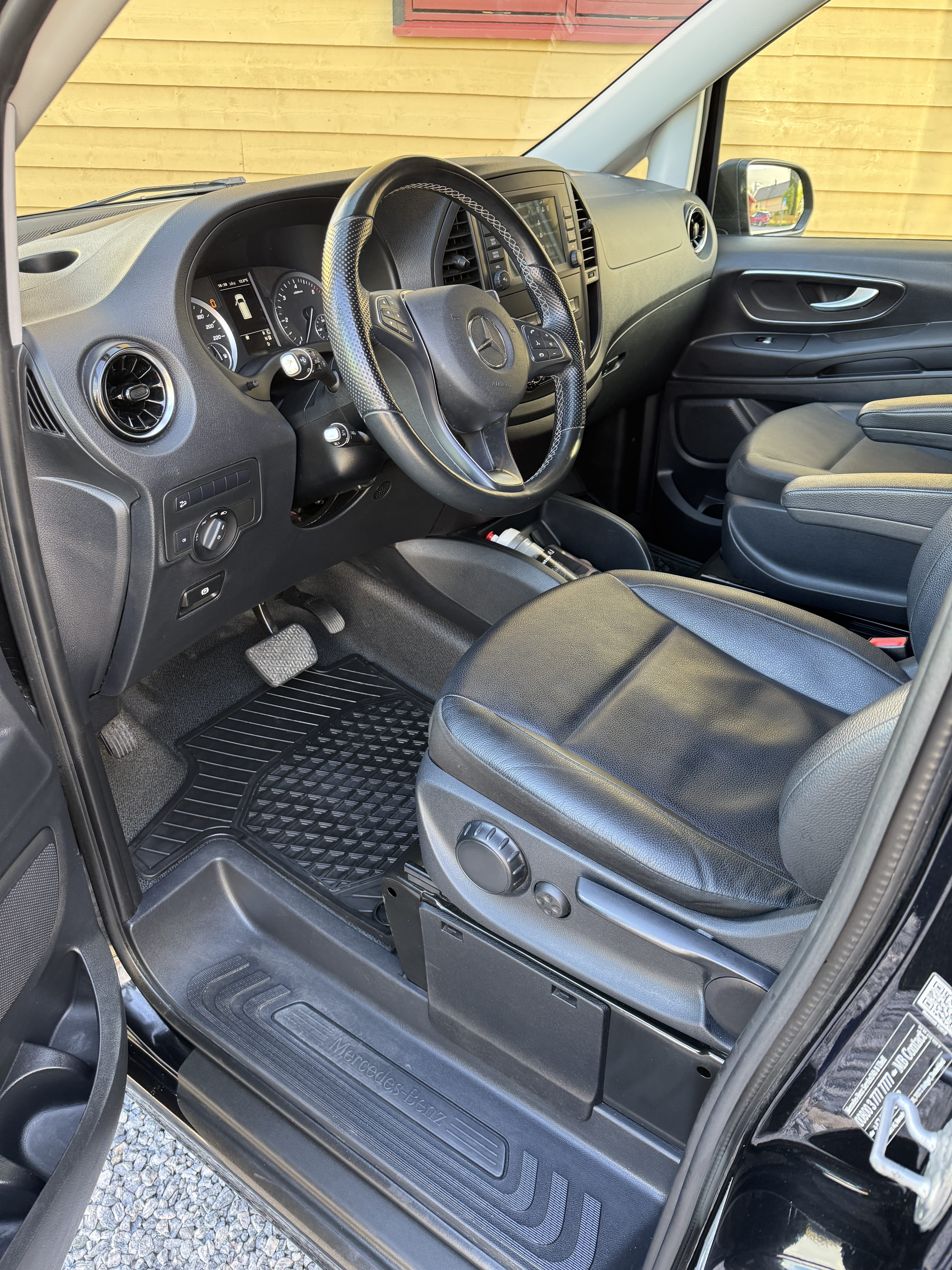 Mercedes-Benz Vito 4MATIC 119CDI med Firehjulstrekk