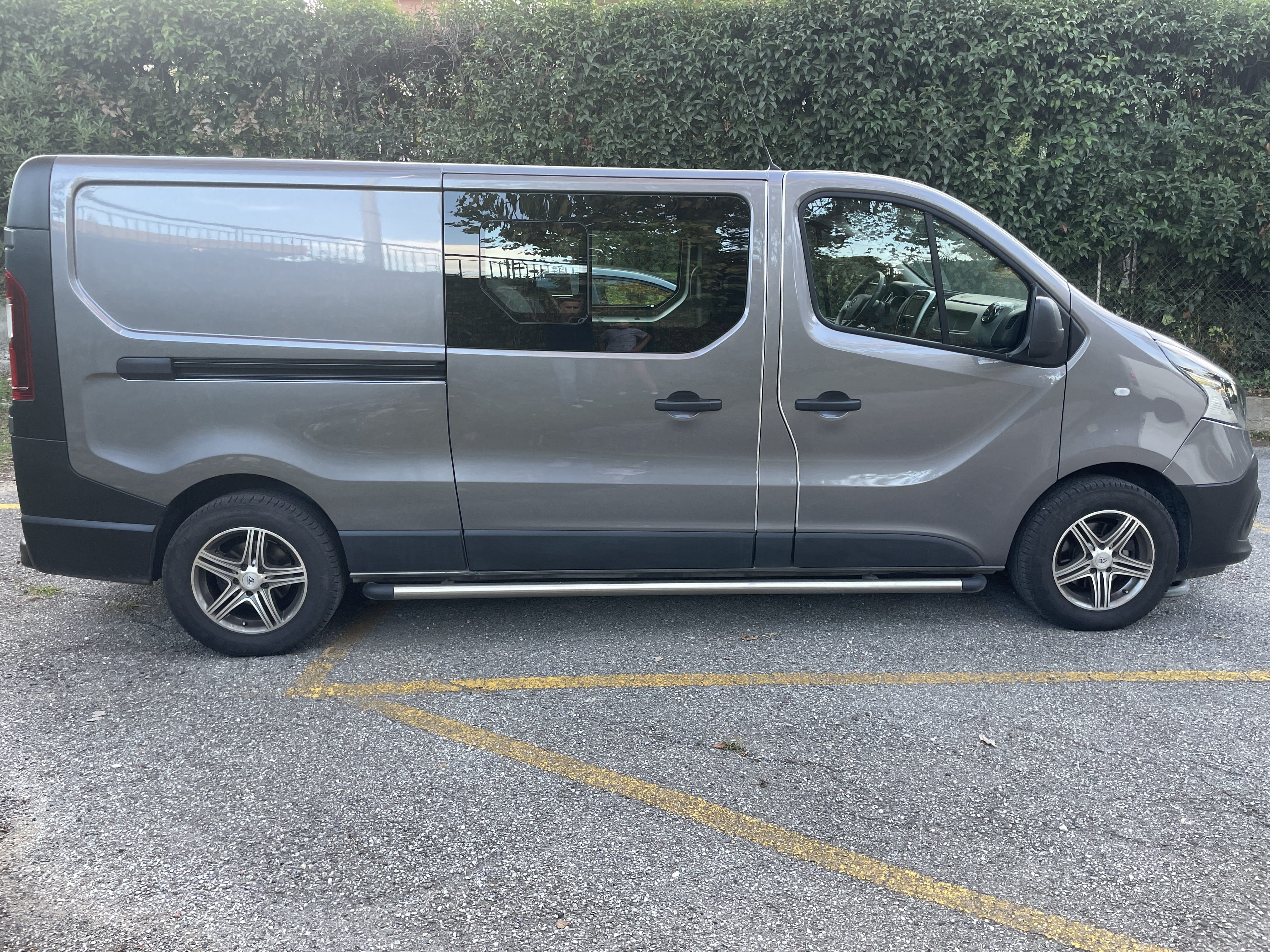 Renault Trafic 1.6 diesel 145 ch avec Climatisation