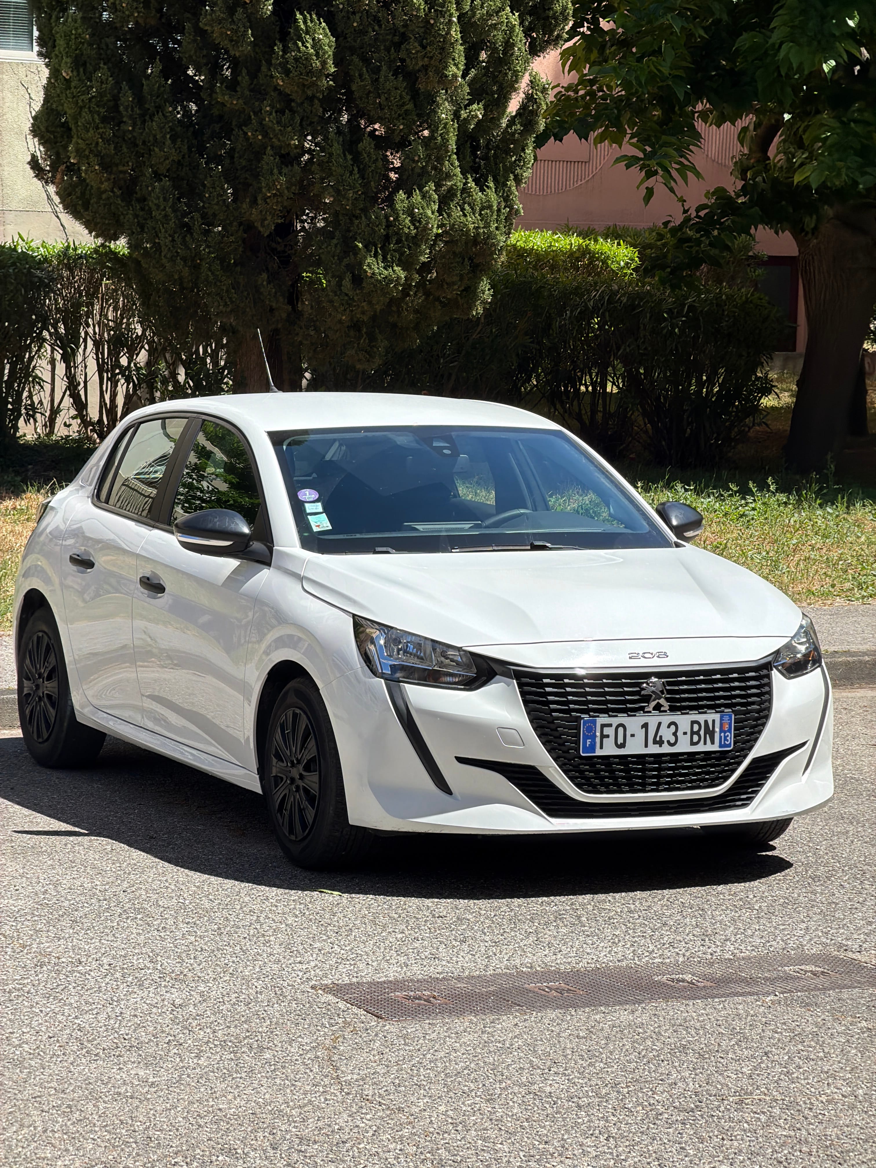 Peugeot 208 con Puertos de carga USB