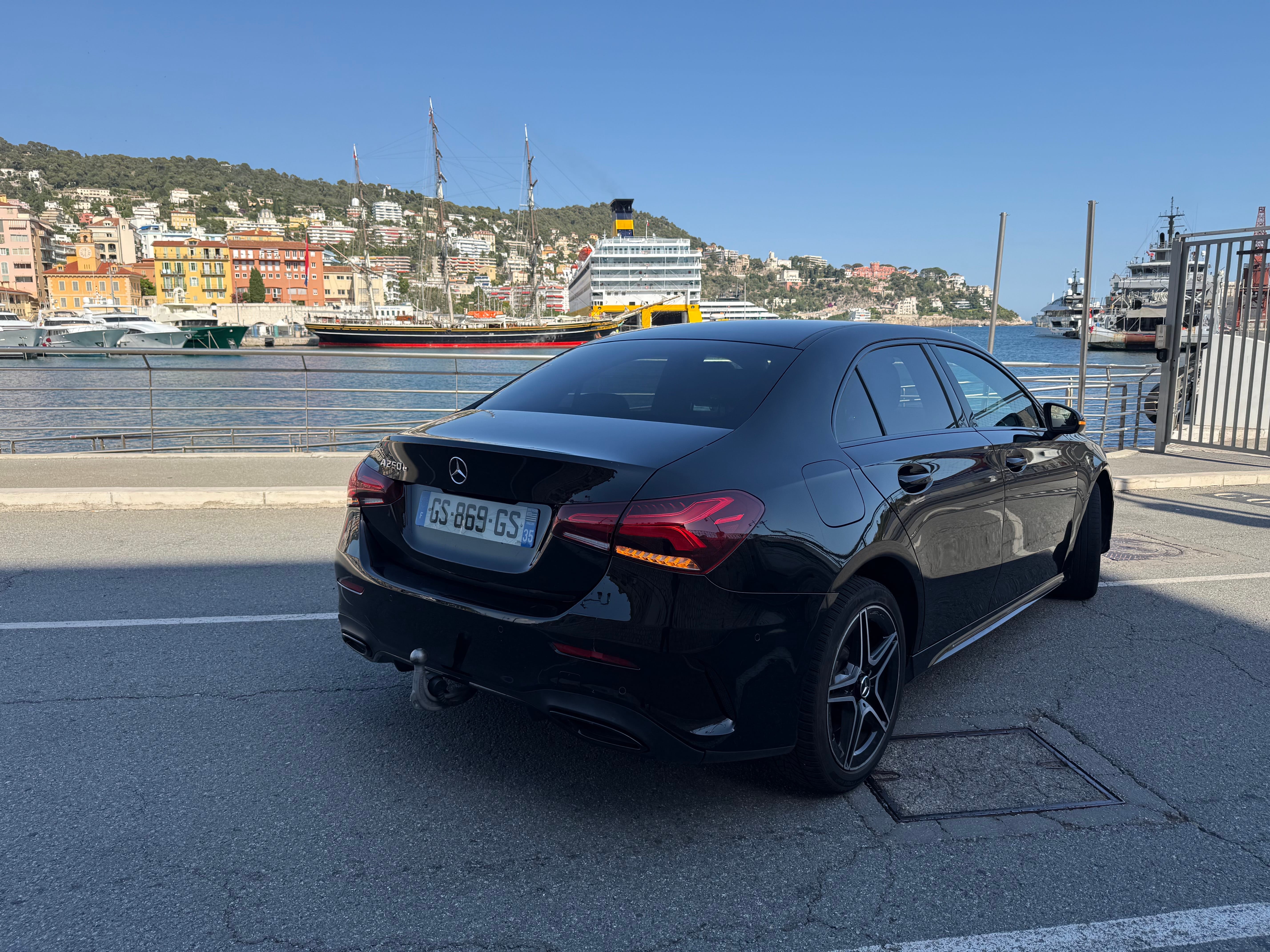 Mercedes-Benz Classe A 250 e med Cruisekontroll