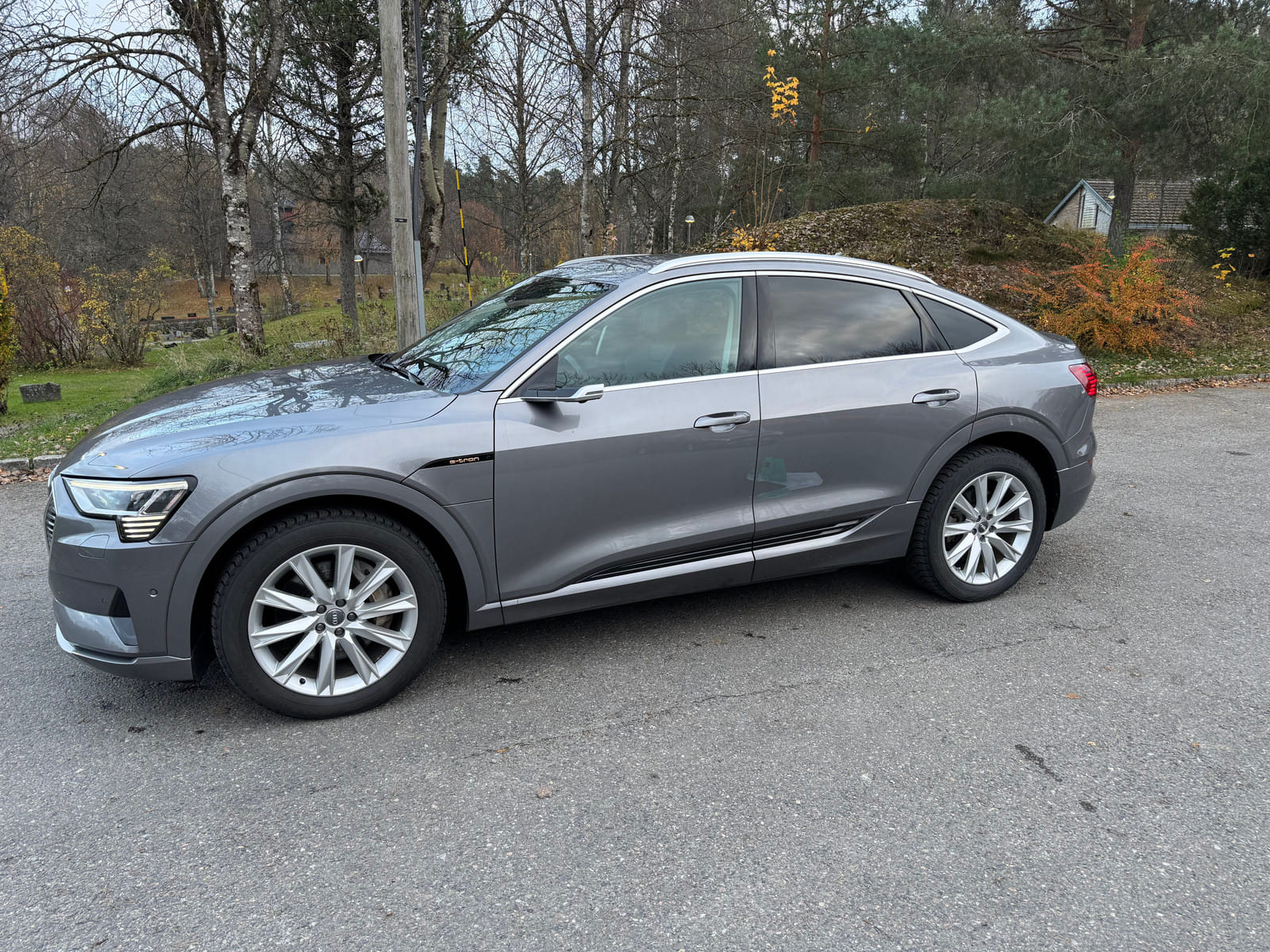 Audi e-tron Quattro Premium, 2020, Electric, automatic