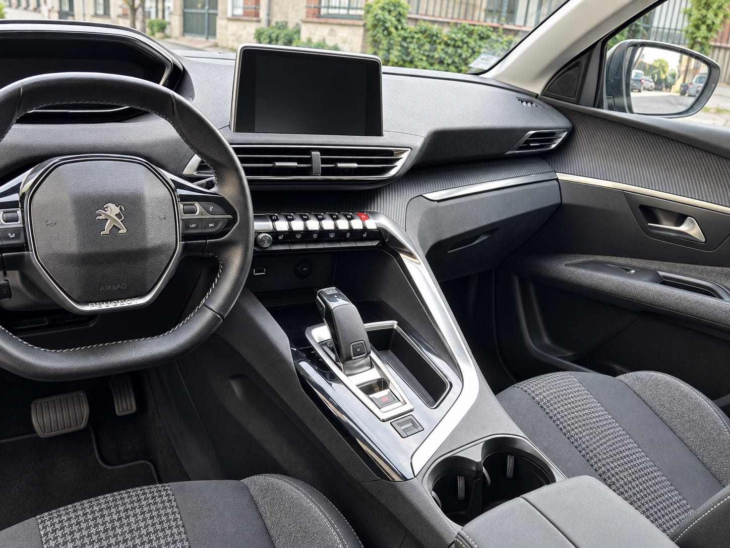 Peugeot 3008 avec Siège bébé
