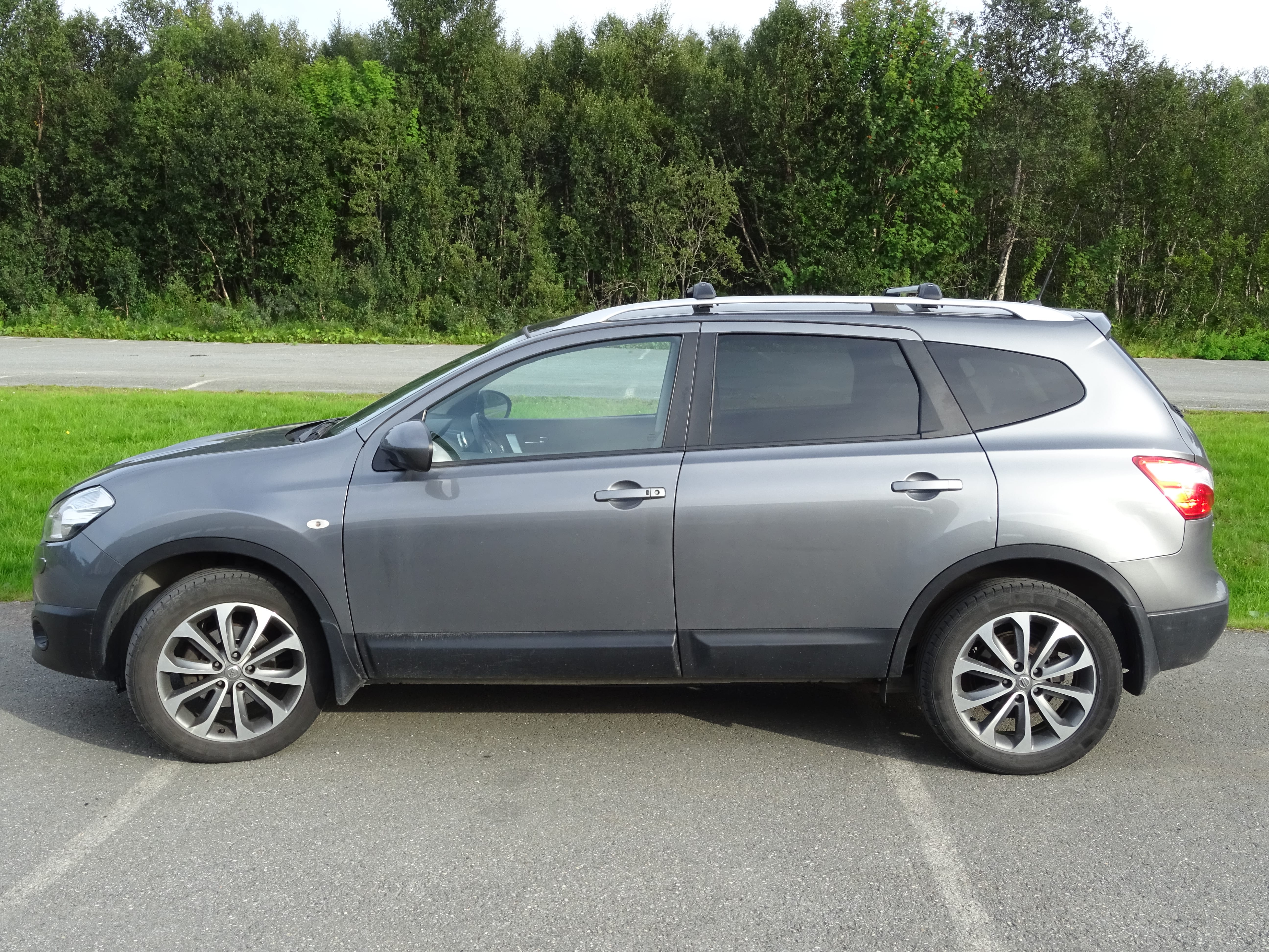 Nissan Qashqai+2 avec Climatisation