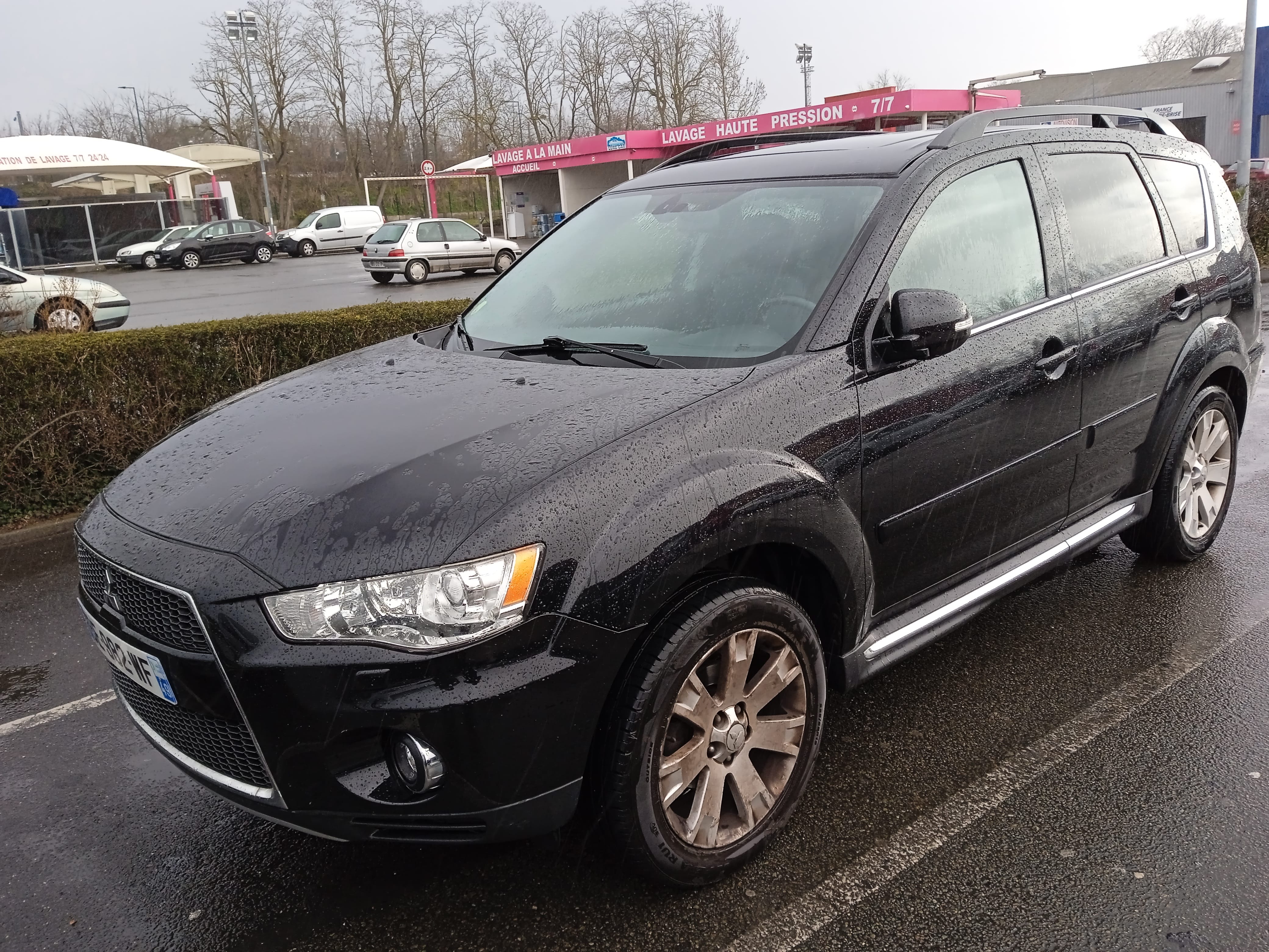 Mitsubishi Outlander, 2010, Diesel, automatique, 7 places
