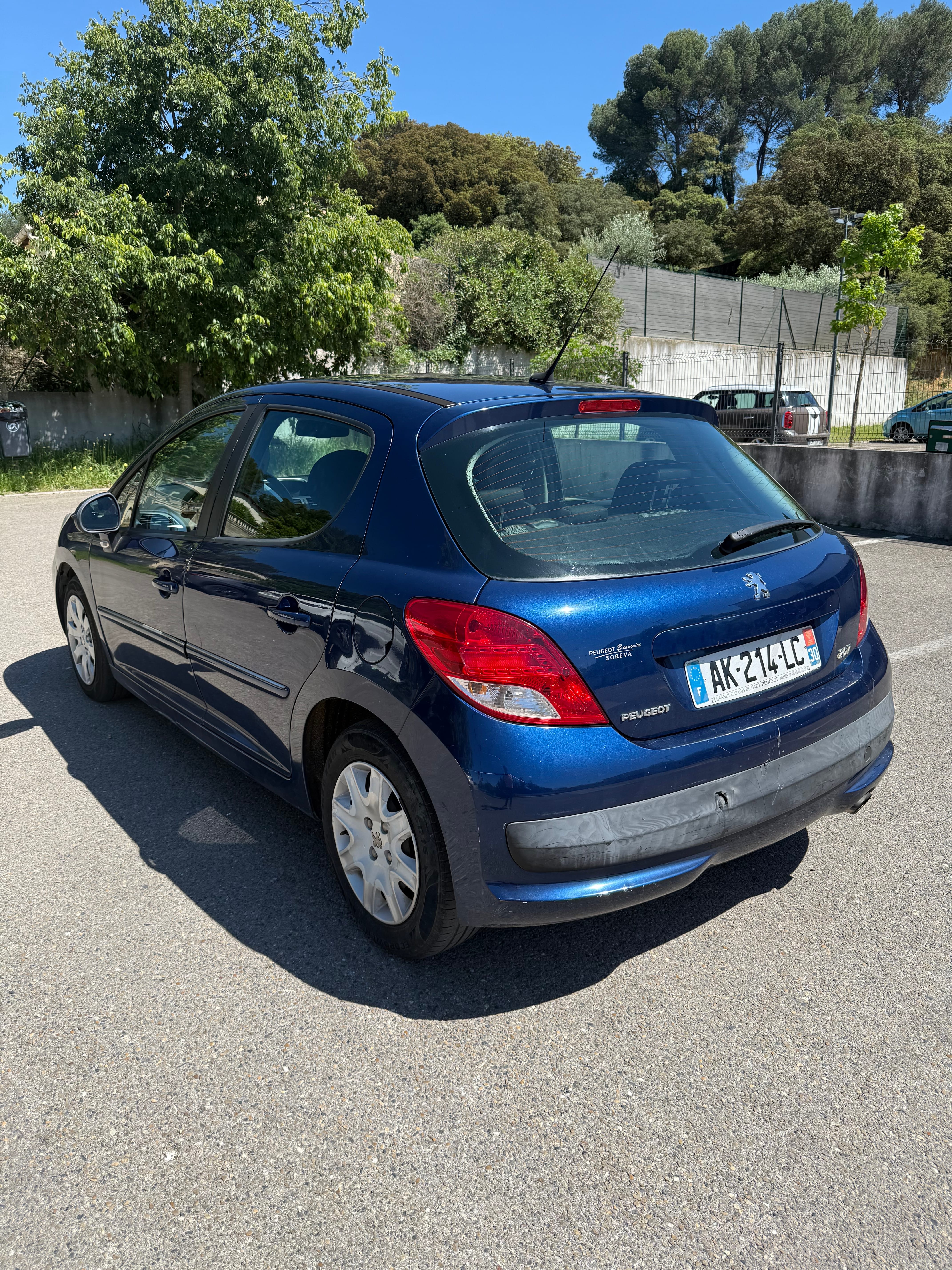 Peugeot 207 avec Siège bébé