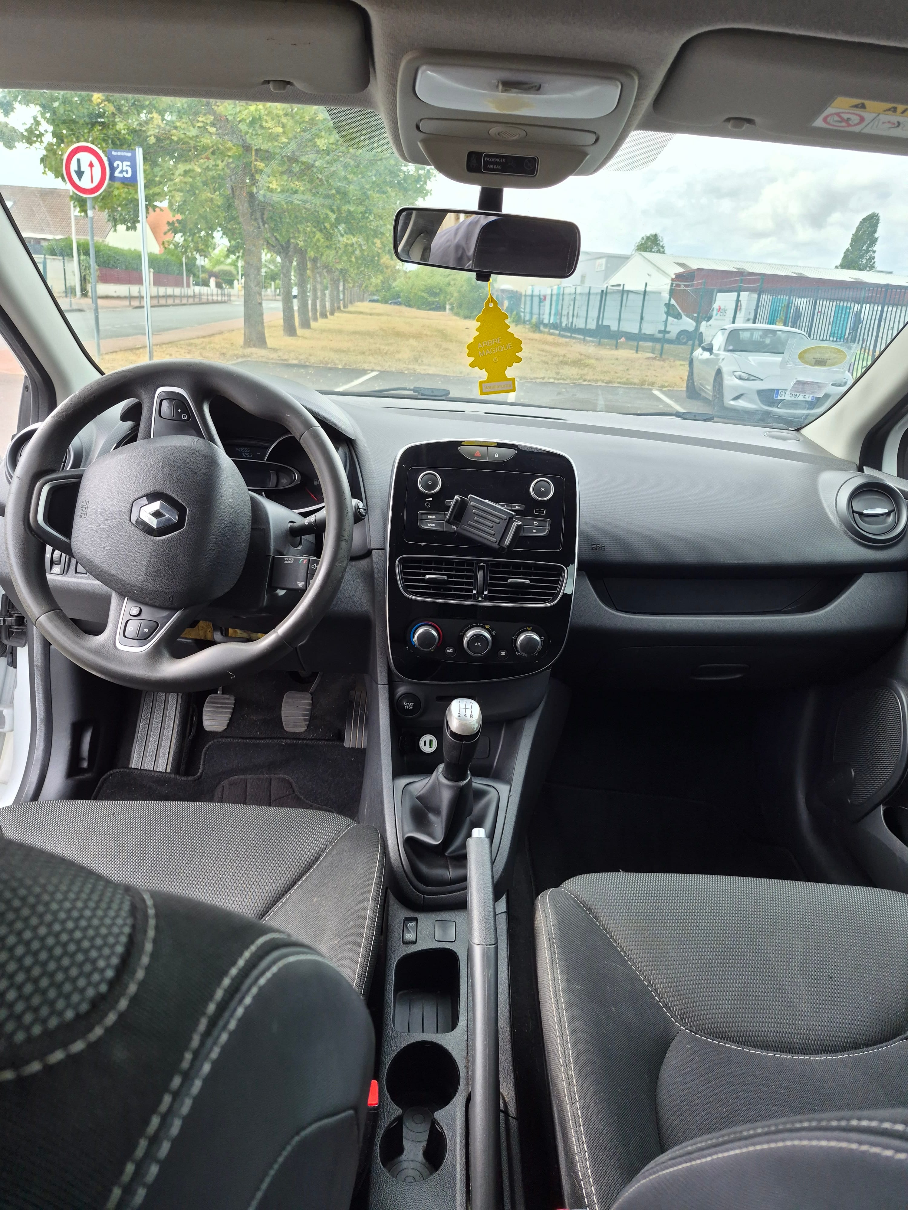 Renault Clio 1.5 DCI avec Port USB