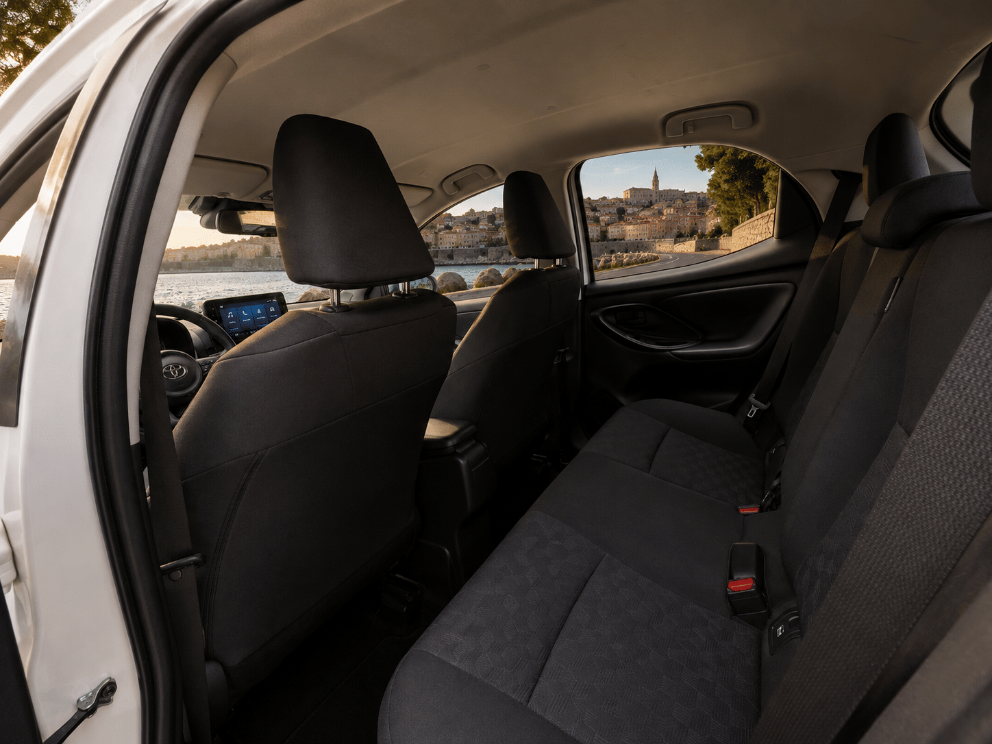 Toyota Yaris Hybride avec GPS