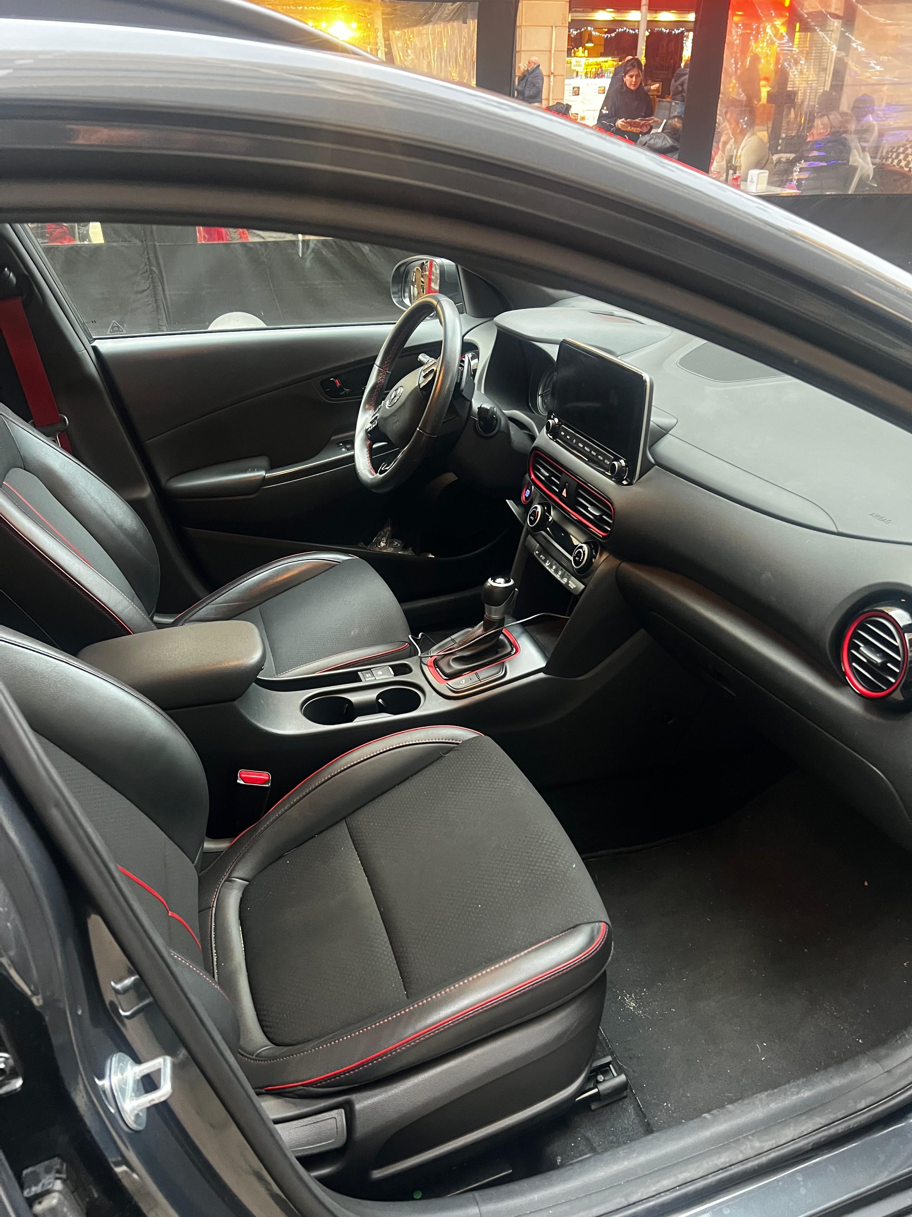 Hyundai Kona con Audio Bluetooth