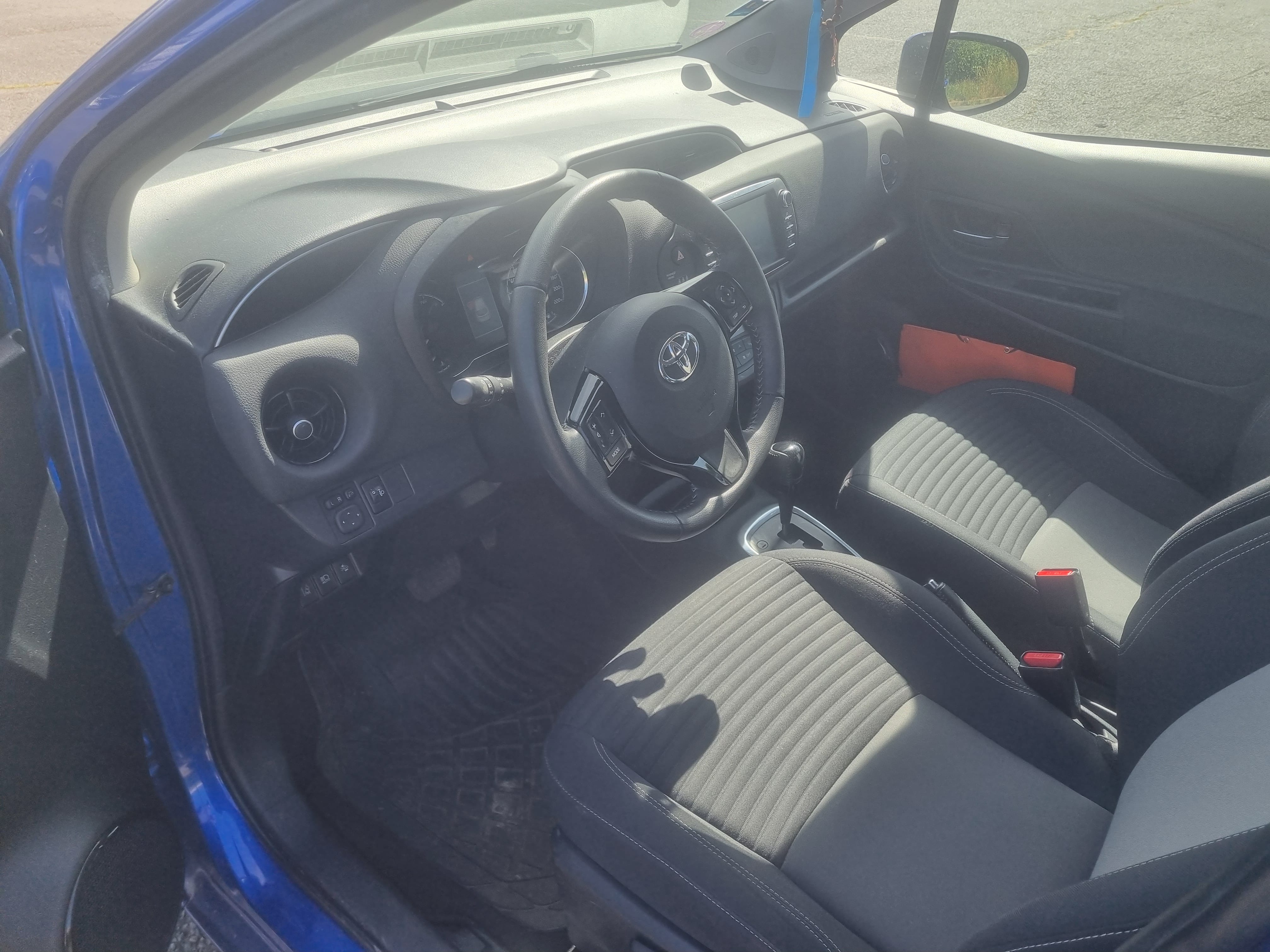 Toyota Yaris Hybride avec Régulateur de vitesse