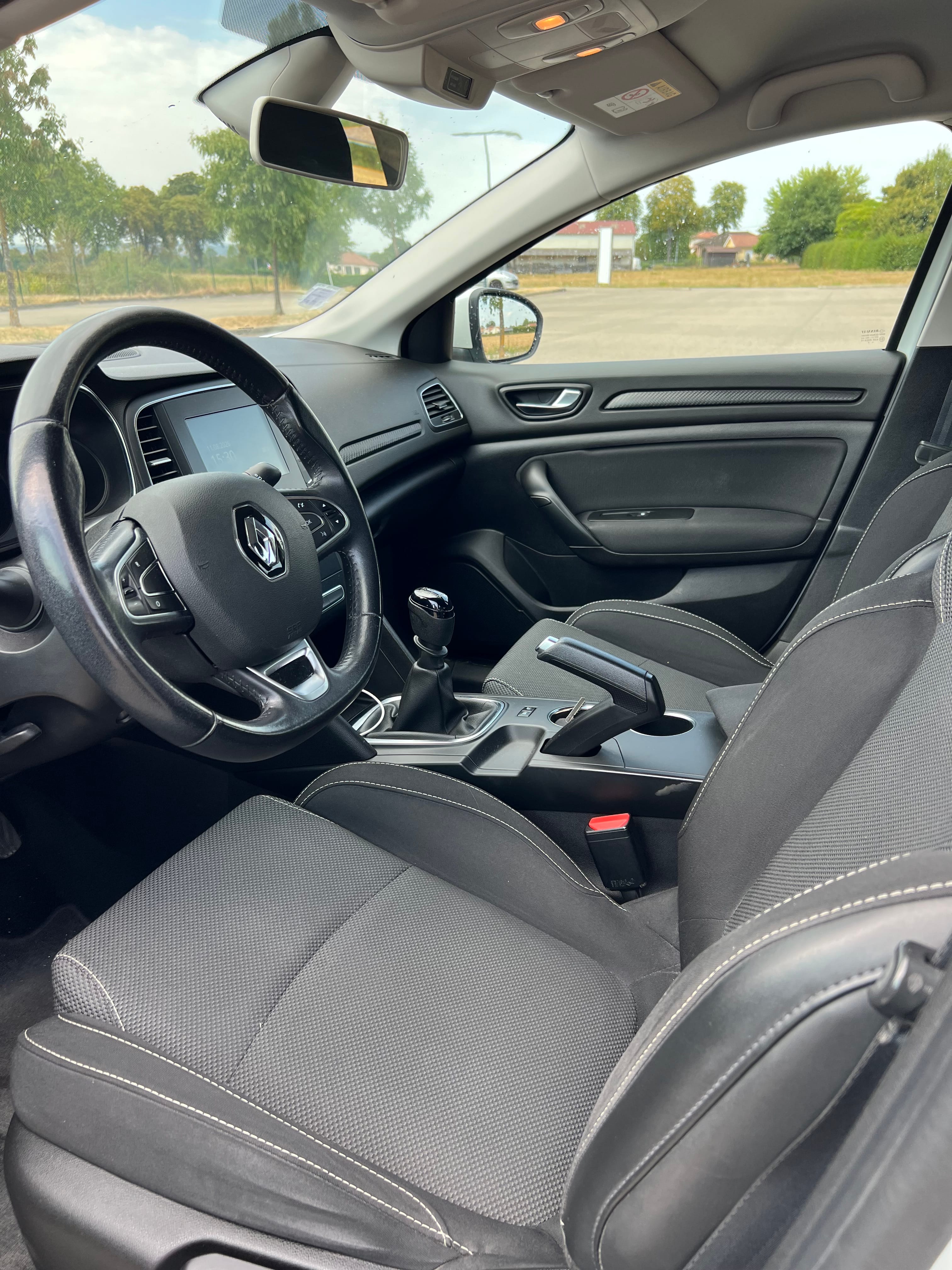 Renault Mégane IV 1.5 DCI avec Régulateur de vitesse