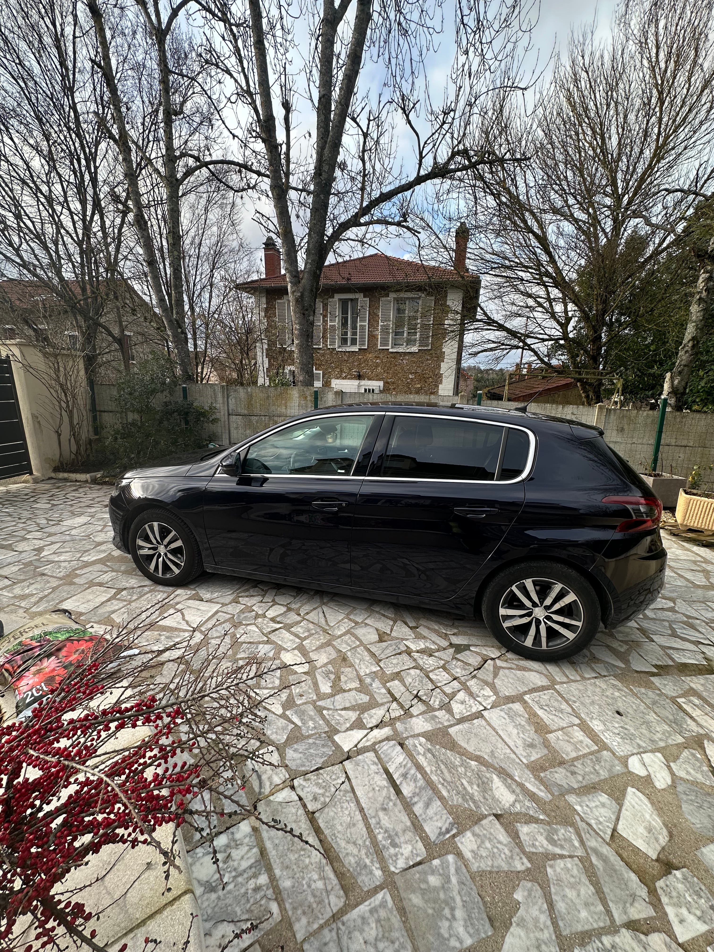 Peugeot 308, 2020, Diesel, automatique