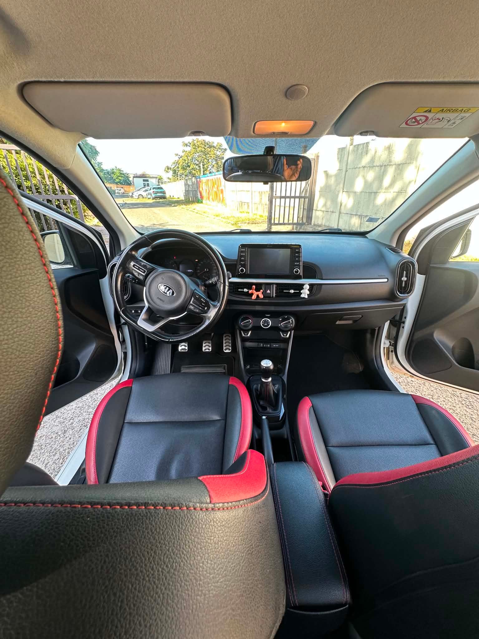 Kia Picanto avec GPS