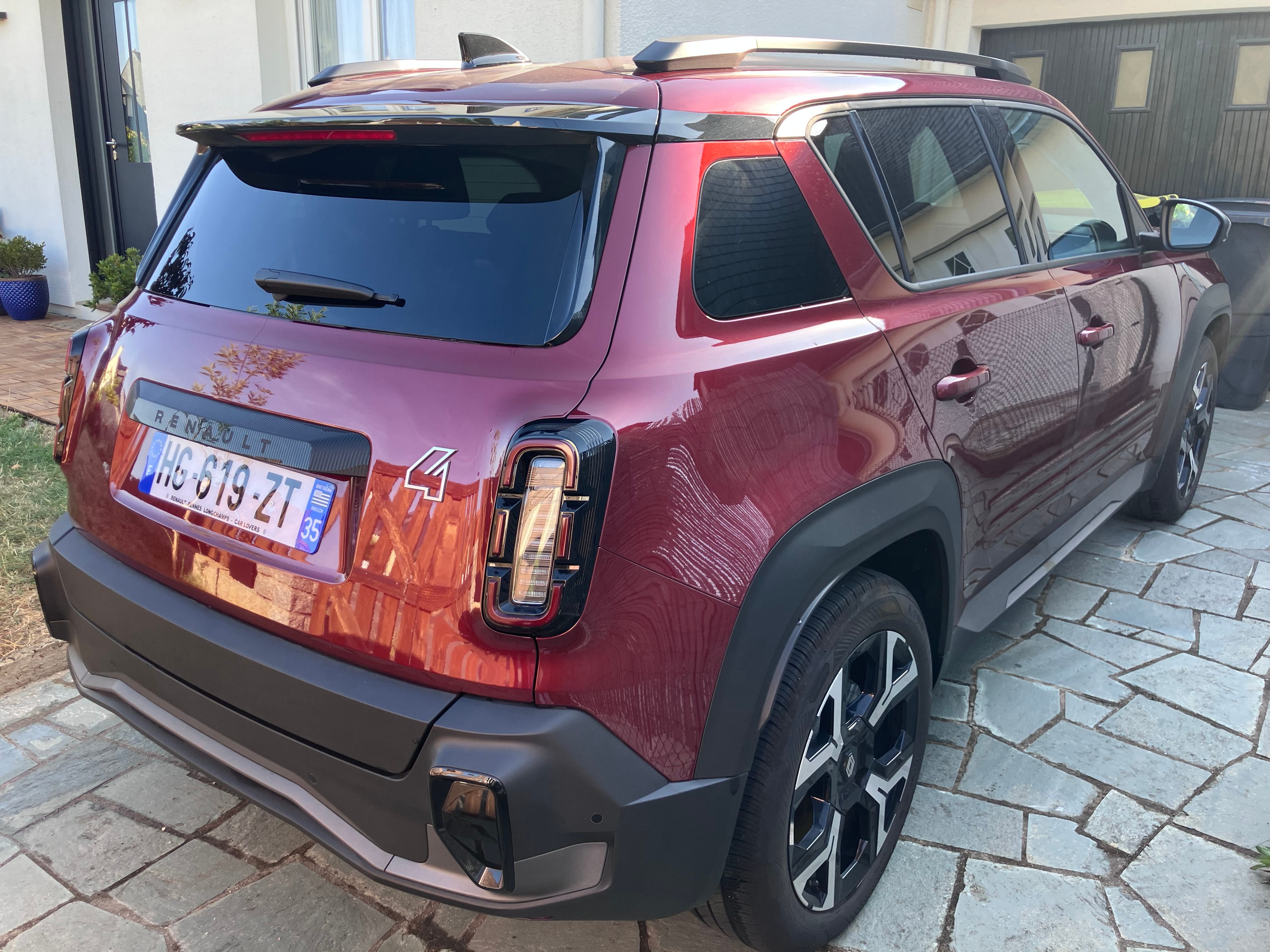 Renault 4 E-Tech avec Caméra de recul