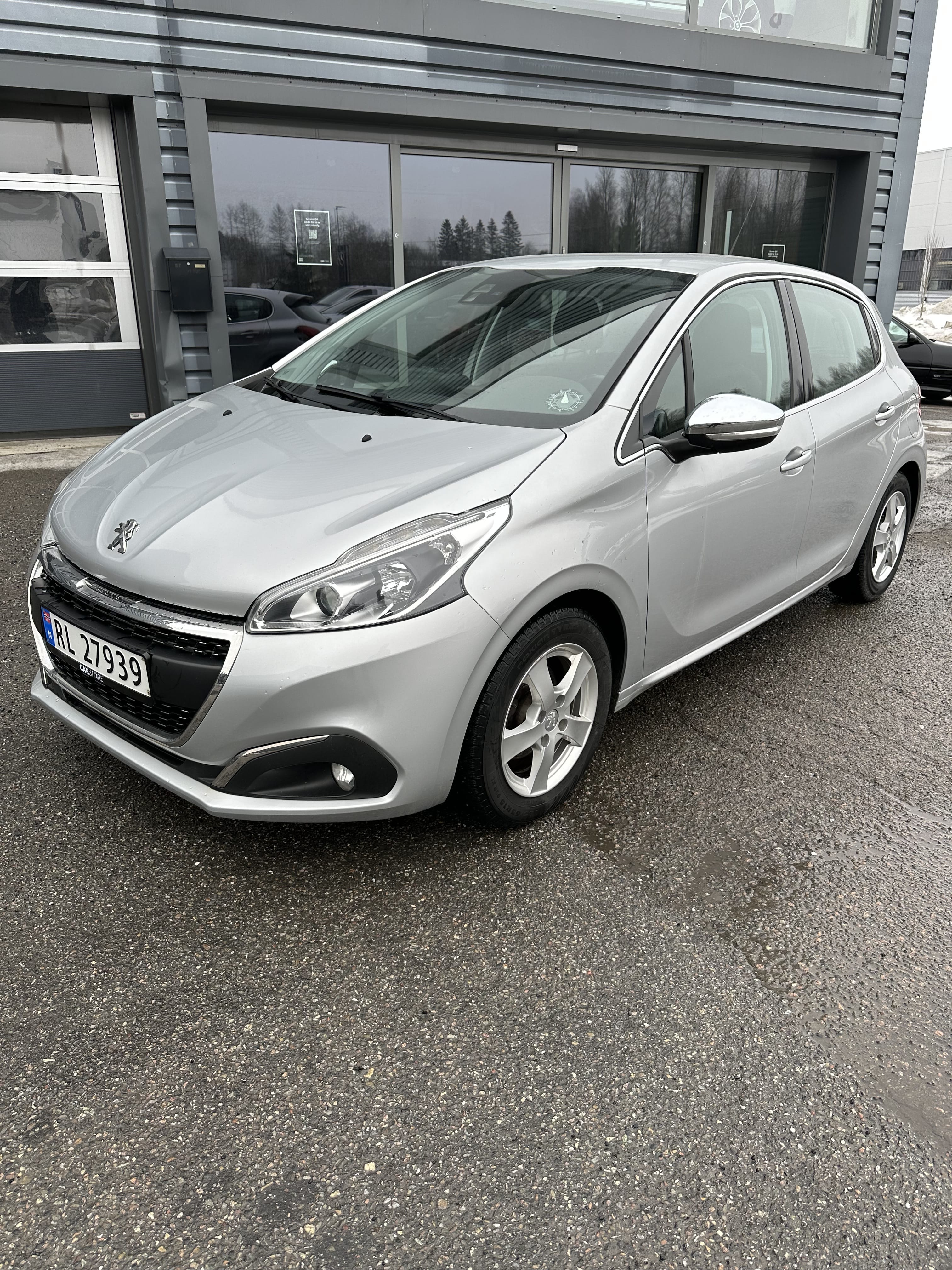 Peugeot 208 Automat, 2017, Blyfri 95, automatisk