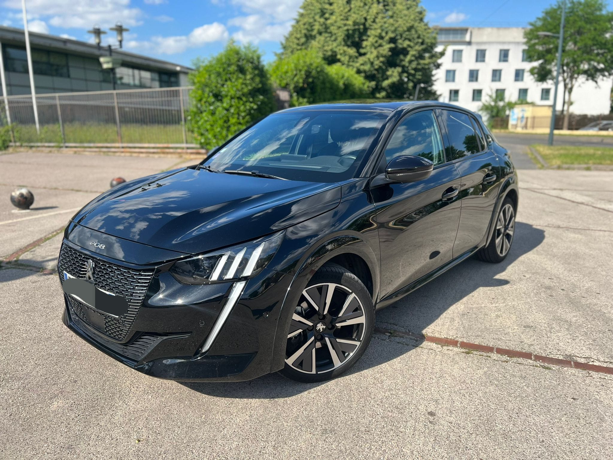 Peugeot 208 Gt-line 130cv avec Climatisation