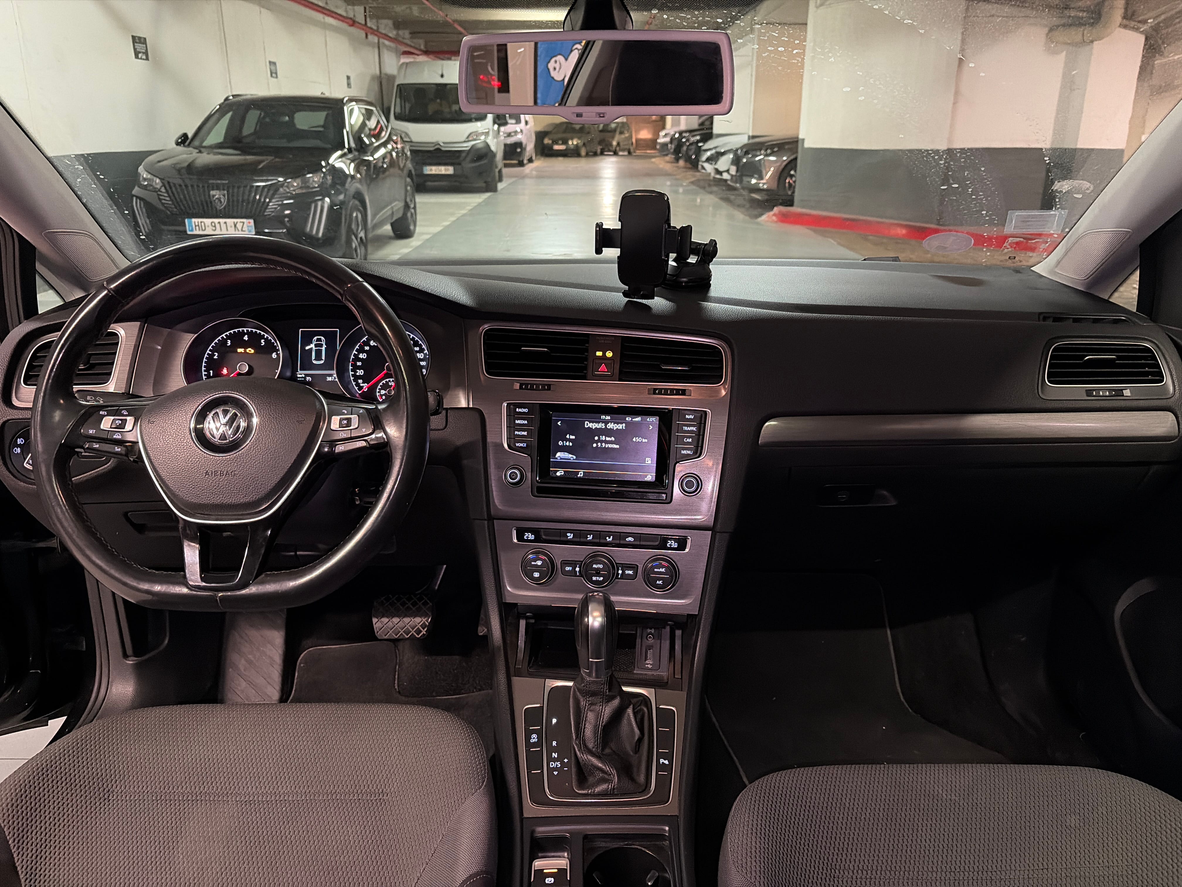 Volkswagen Golf TSI with Cruise control
