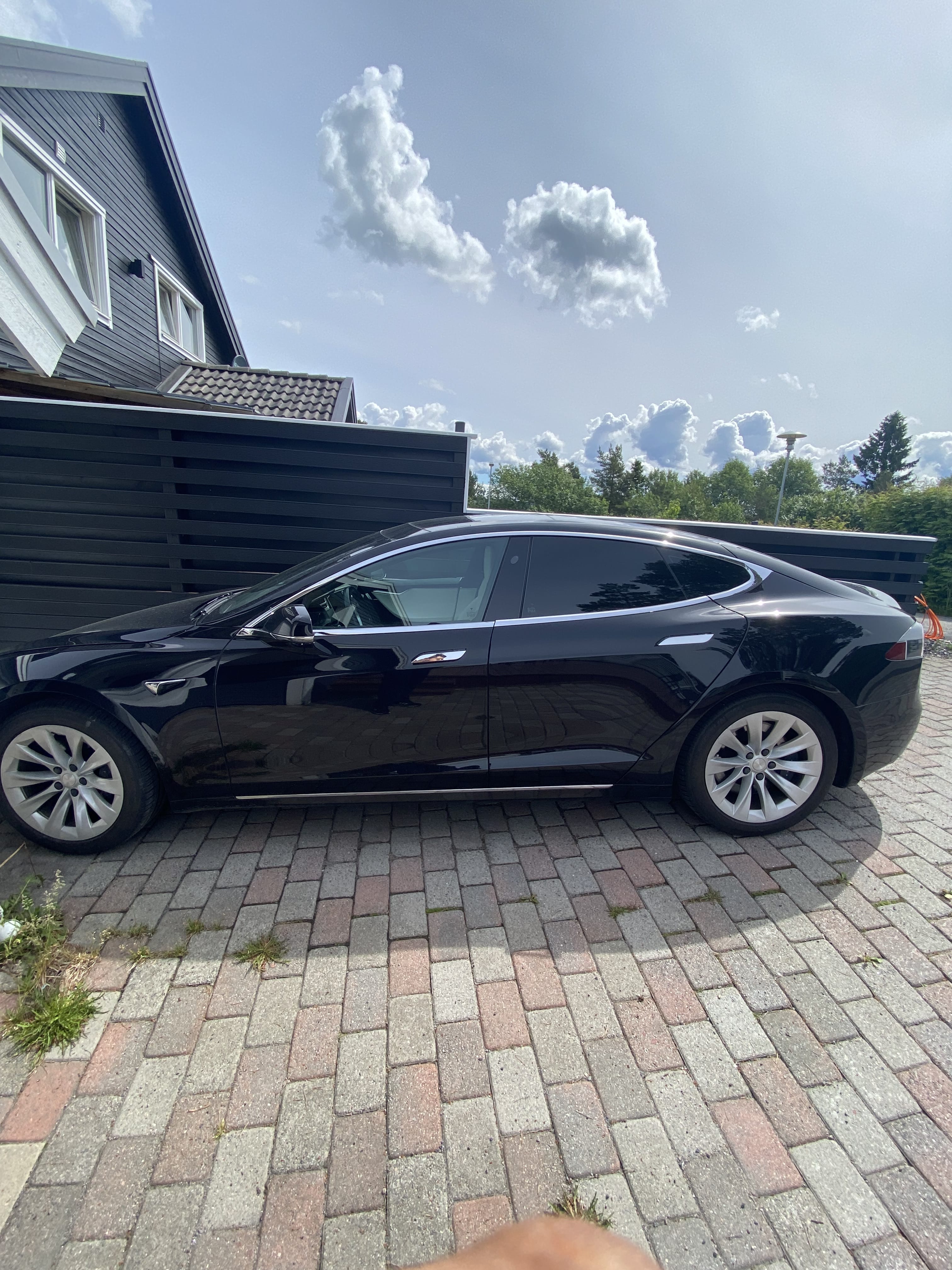 Tesla Model S med Aircondition