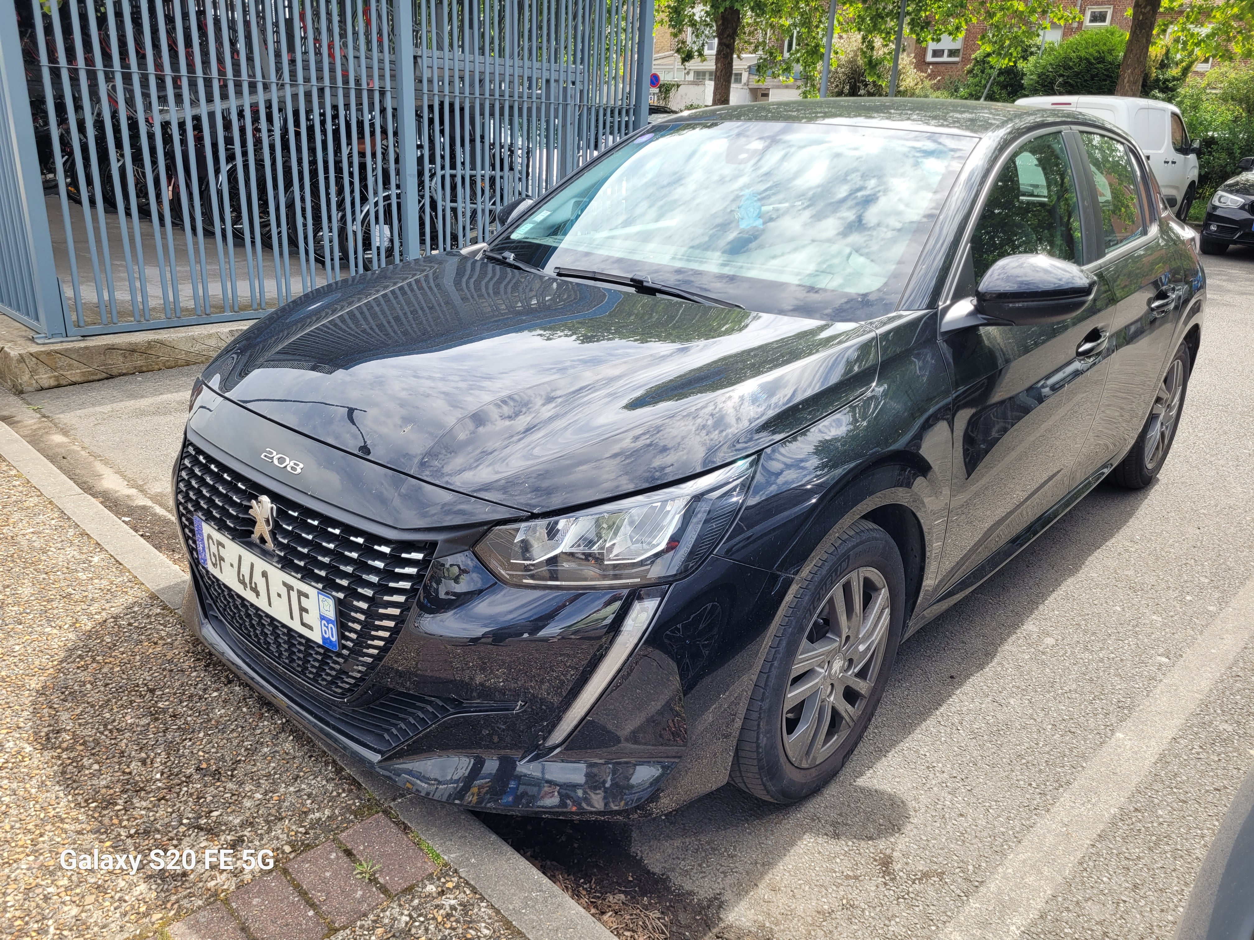 Peugeot 208 1.2 vti 100cv, 2022, Essence 95