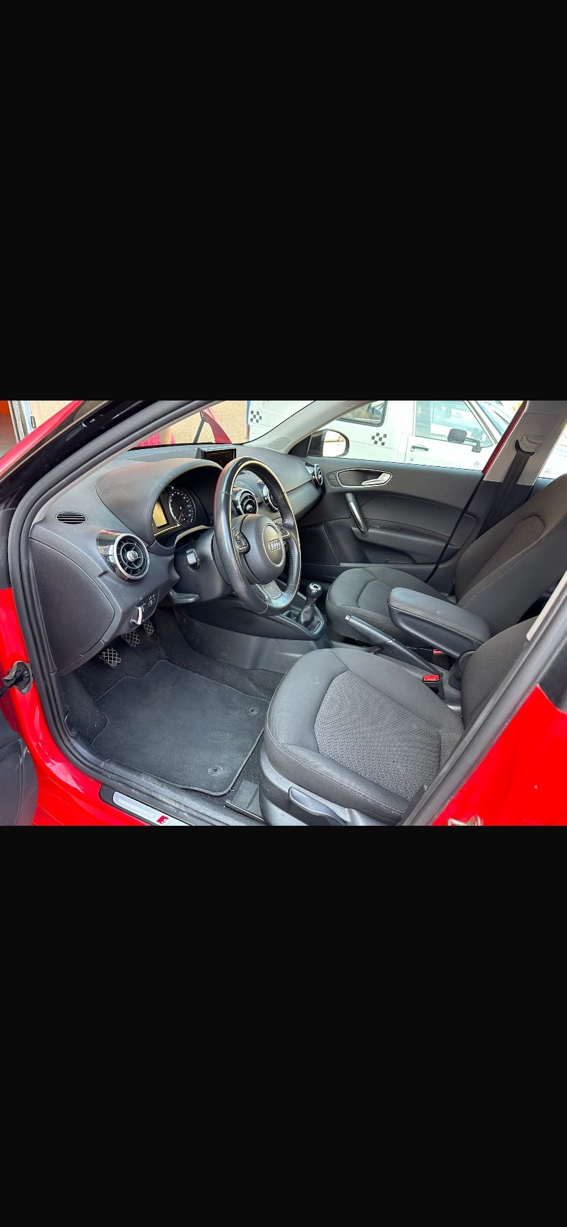 Audi A1 Sportback 1.0 - gasolina 95cv med Cruisekontroll