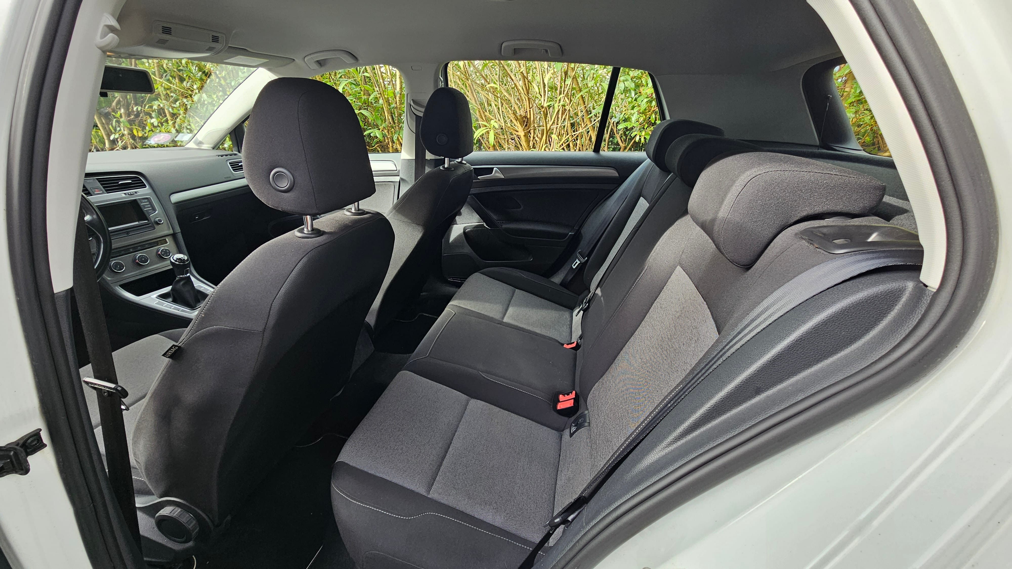 Volkswagen Golf con Neumáticos de invierno