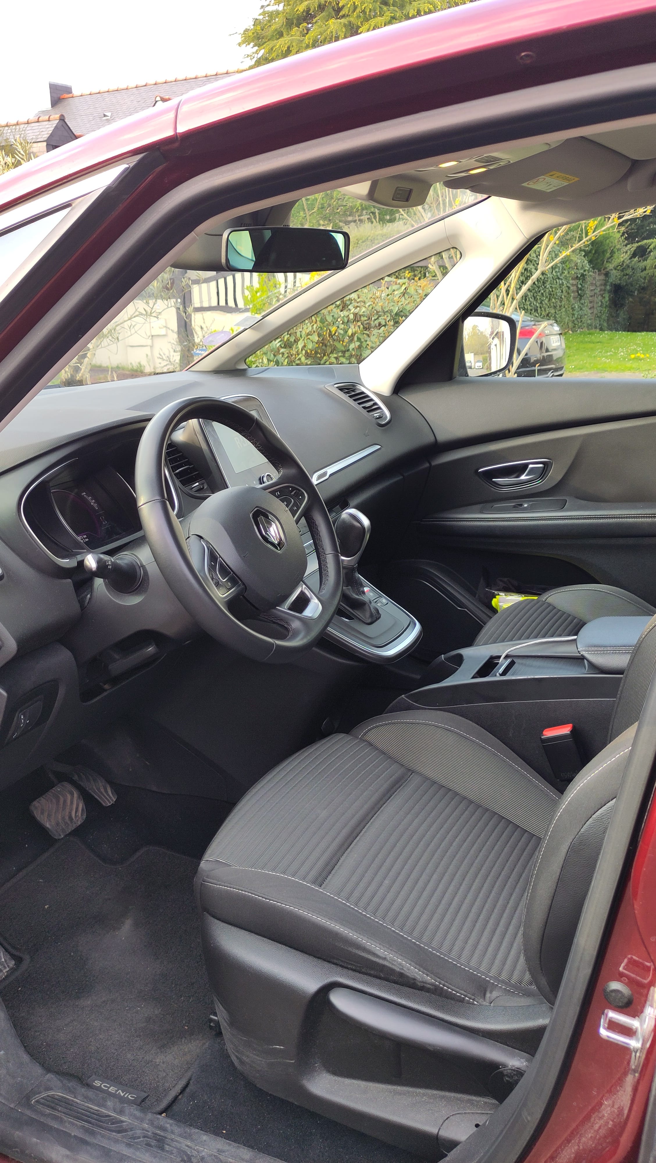 Renault Grand Scenic avec Régulateur de vitesse