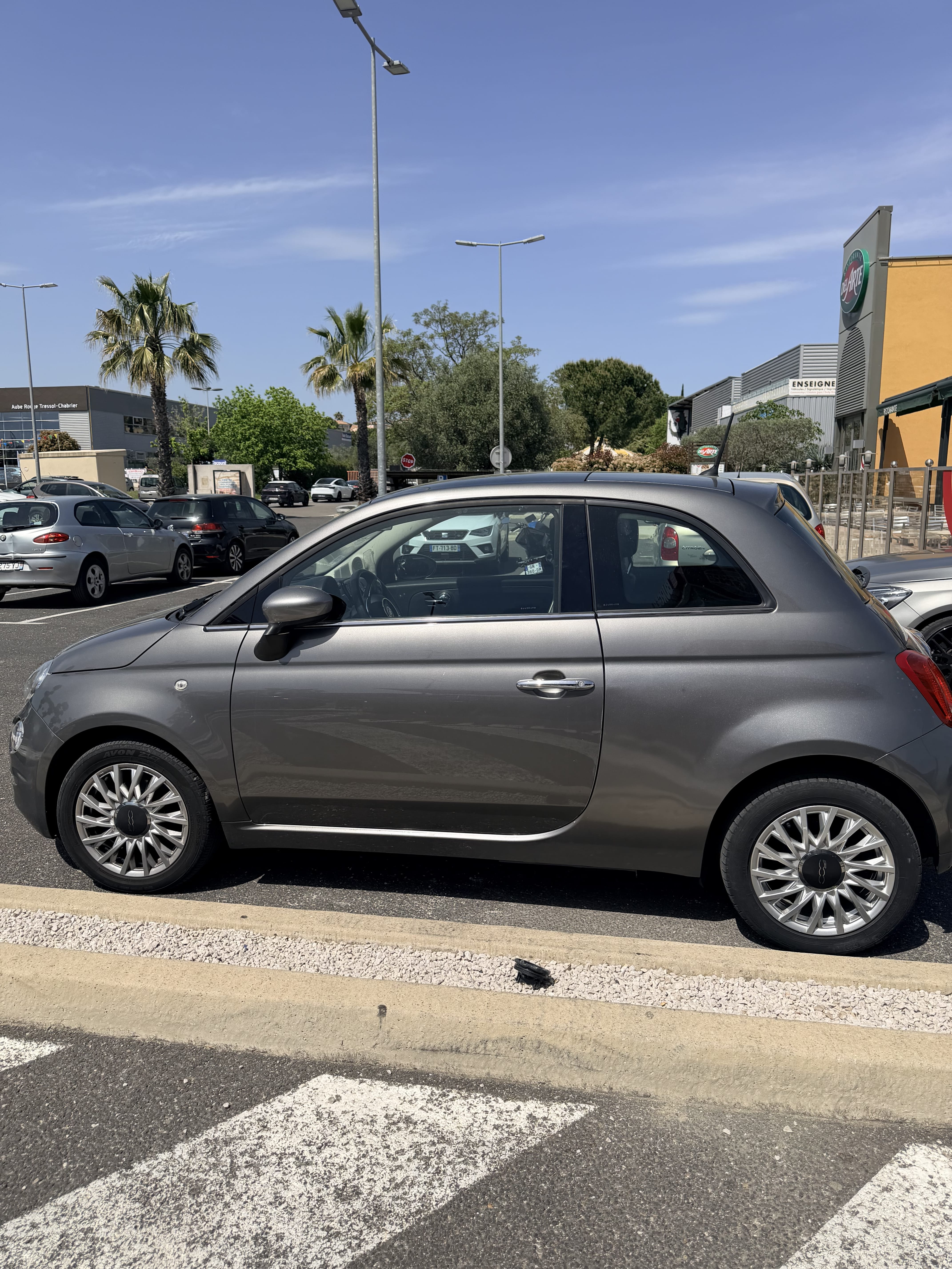Fiat 500 Lounge mit Klimaanlage