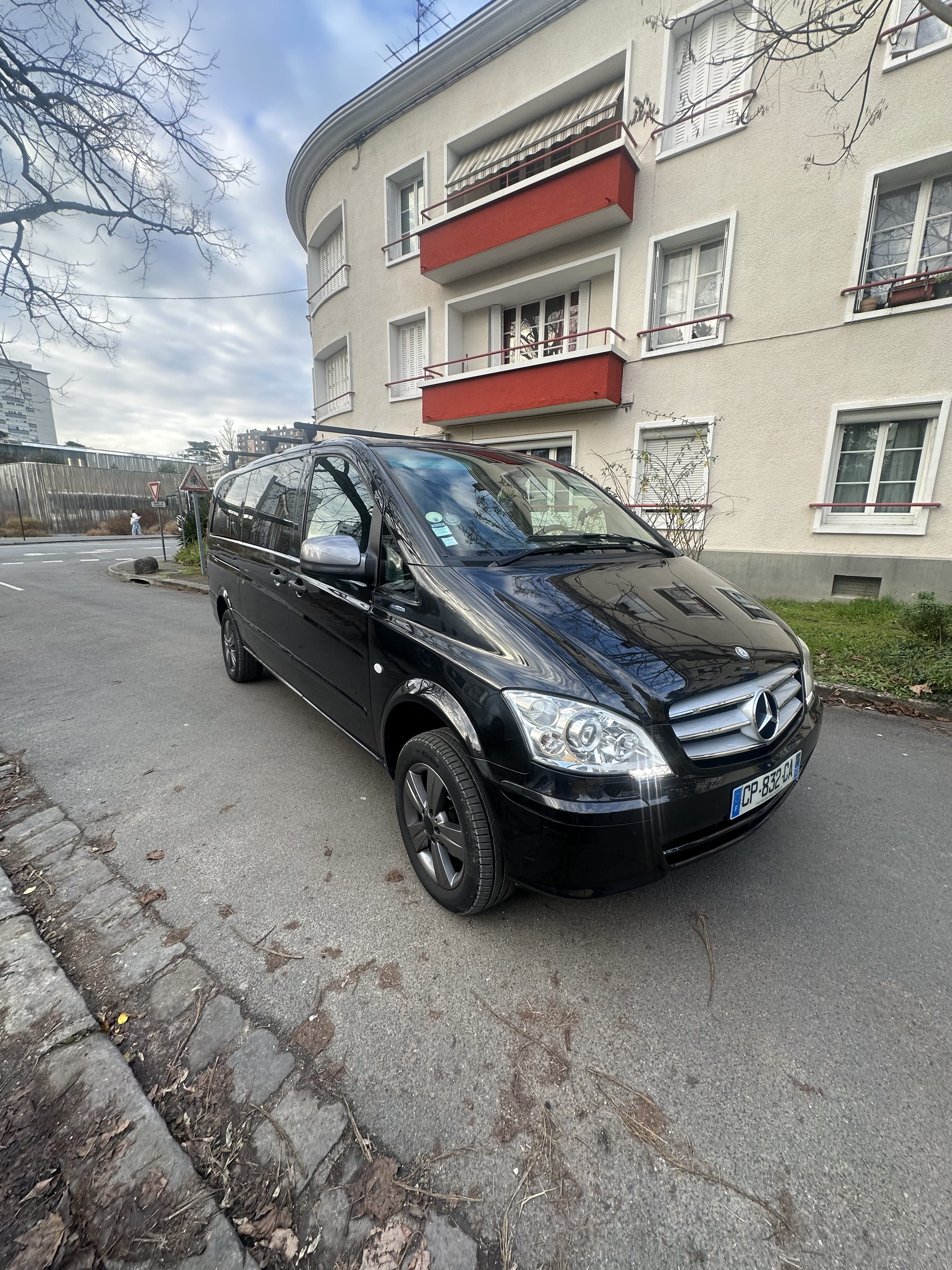 Mercedes-Benz Vito 4MATIC avec Climatisation