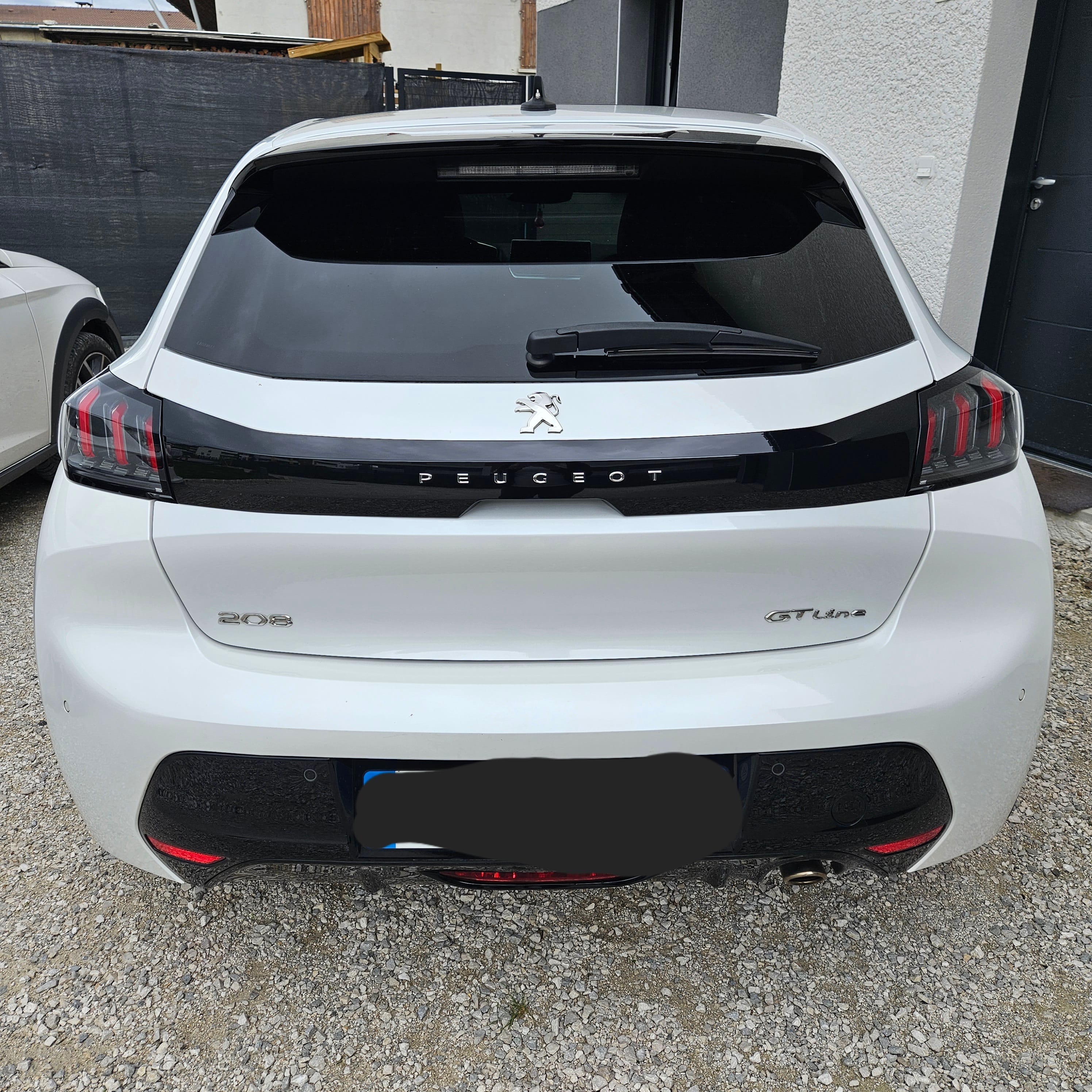 Peugeot 208 GT Line 100 CH avec Caméra de recul