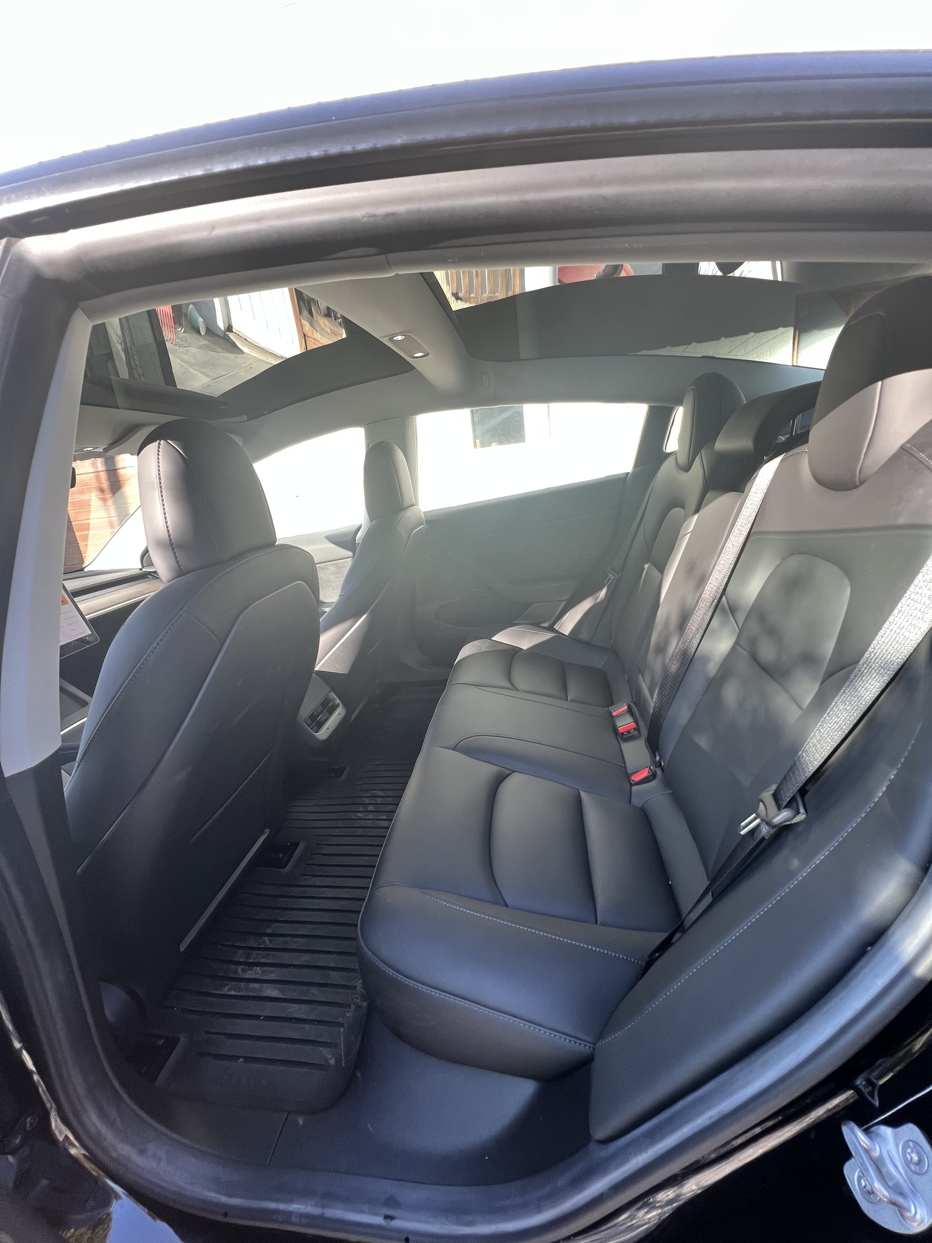 Tesla Model 3 med Dashcam