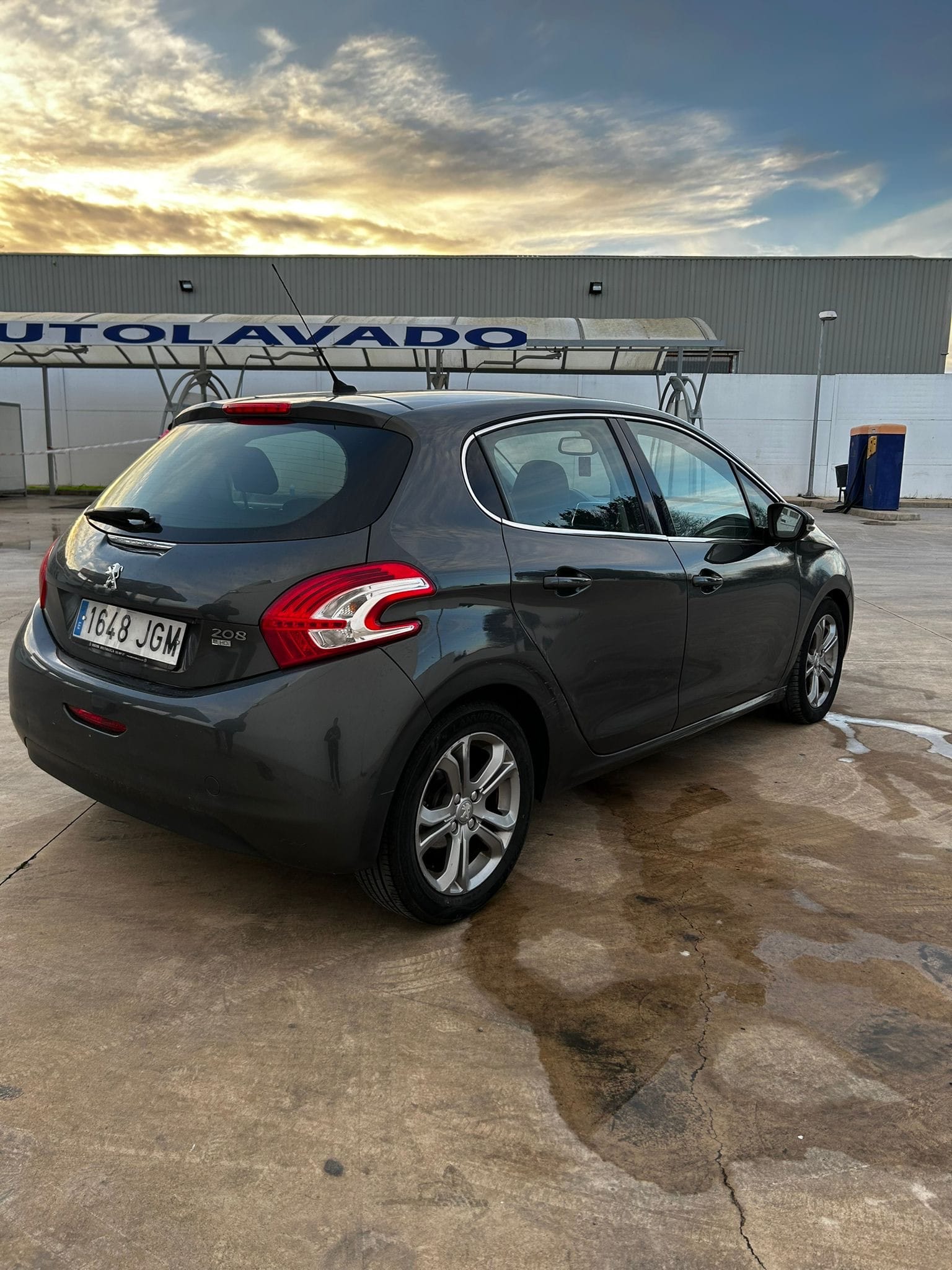 Peugeot 208 con GPS