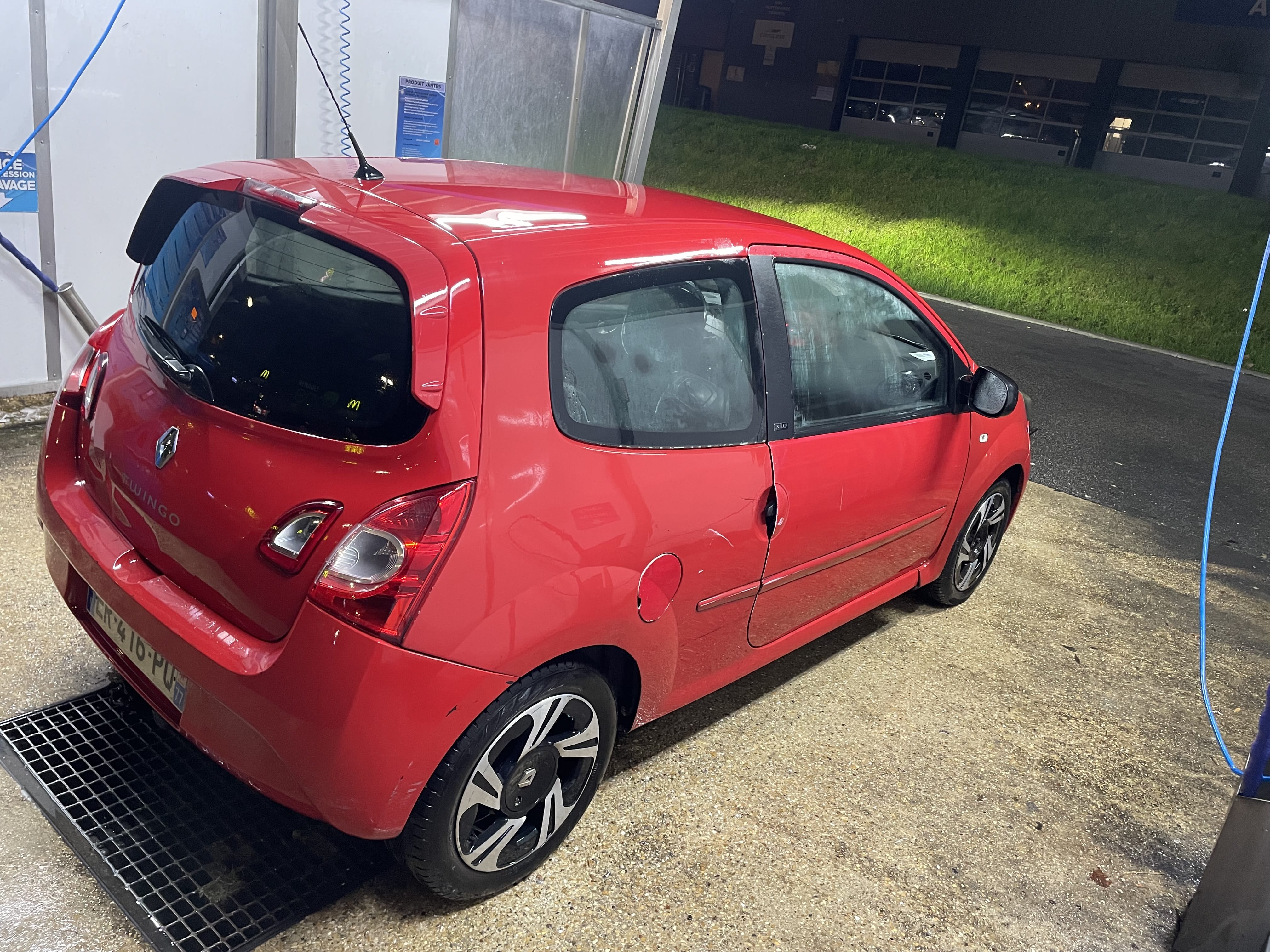 Renault Twingo II avec Siège bébé