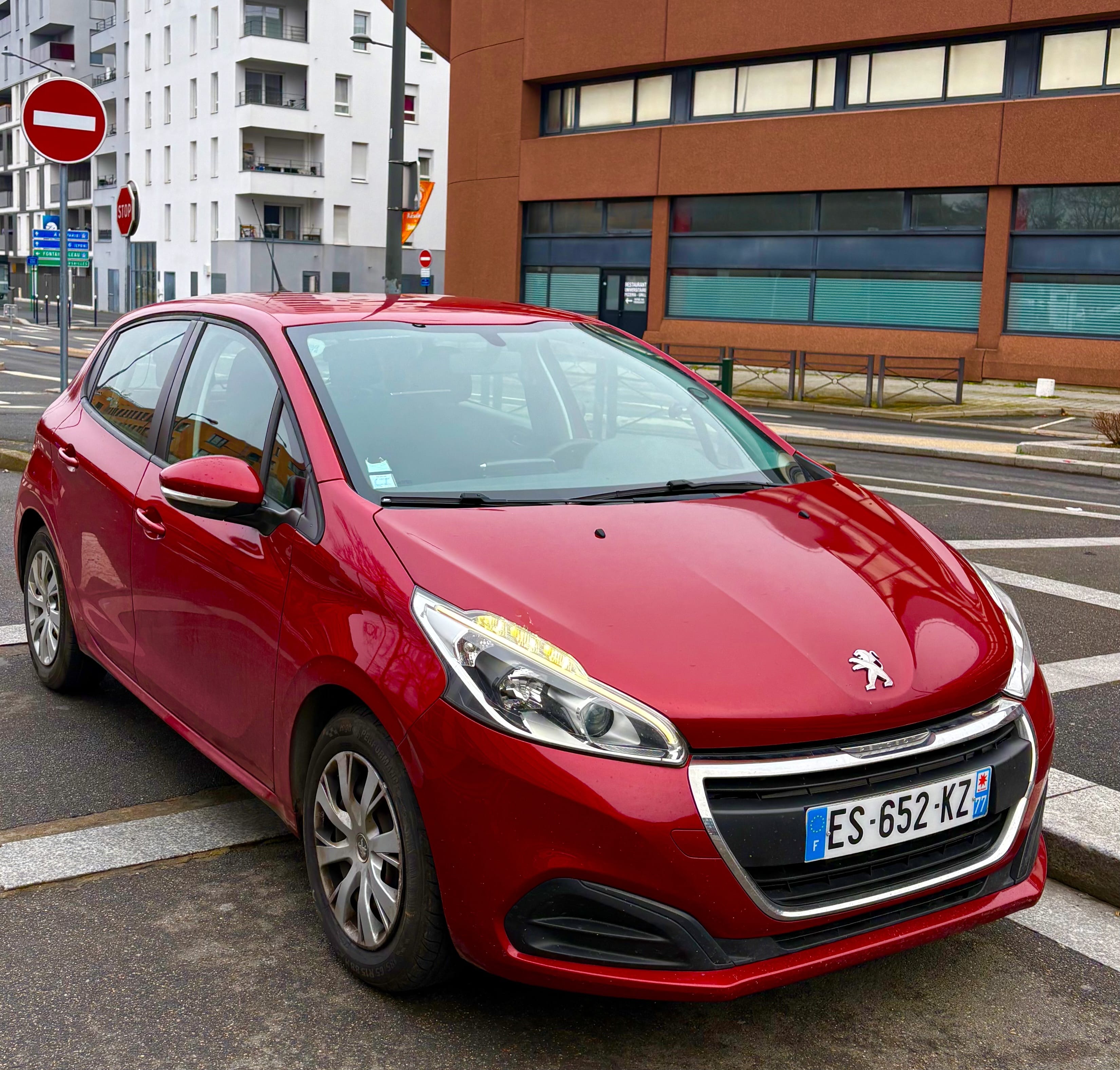 Peugeot 208, 2017, Diesel