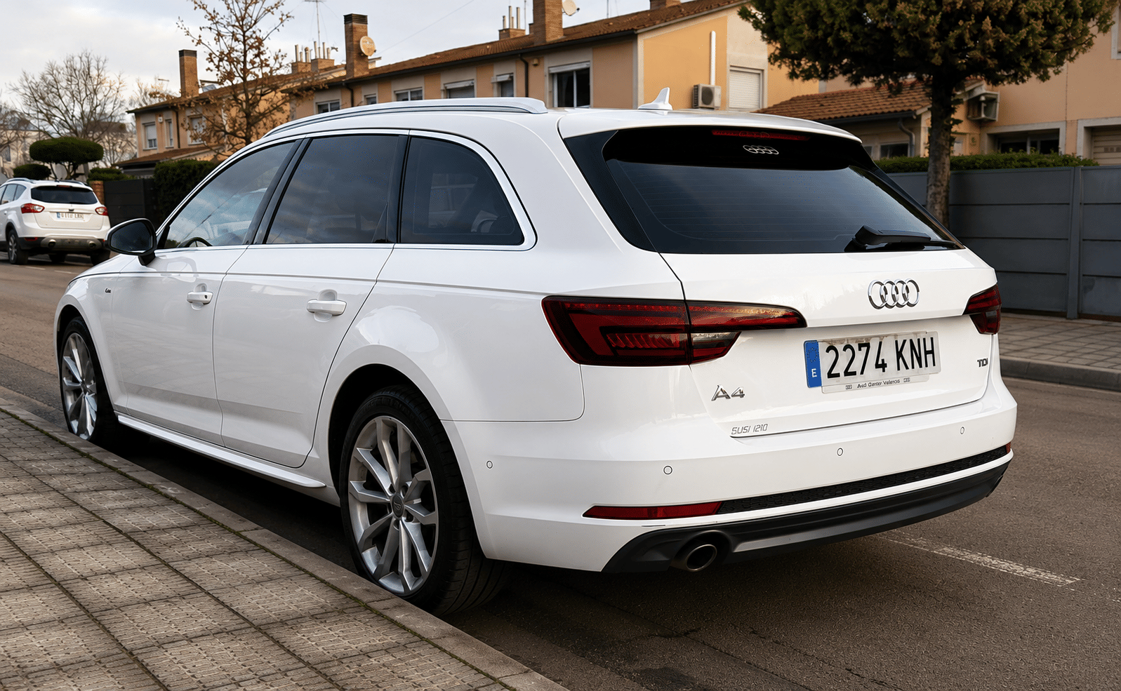 Audi A4 Avant Sline con Control de velocidad