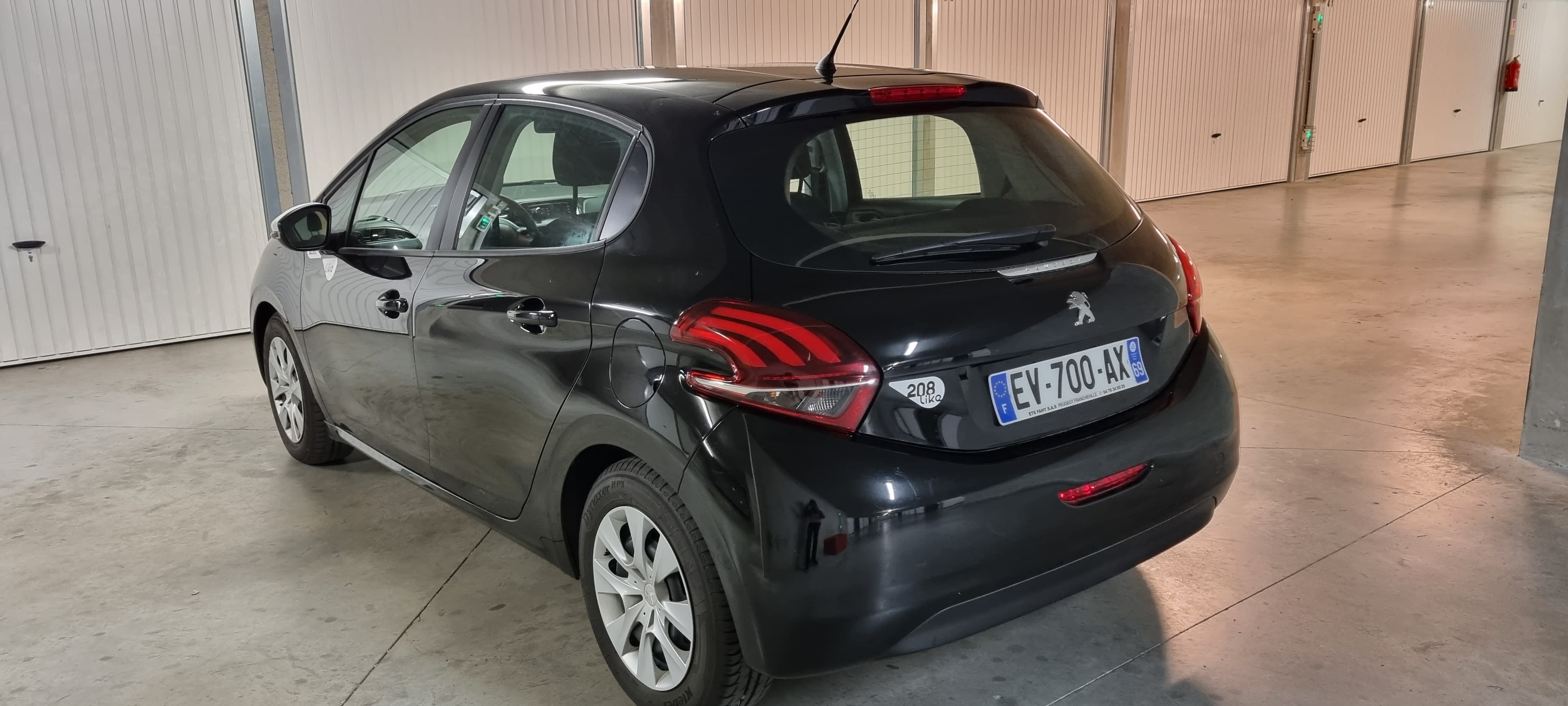 Peugeot 208 1.2 68ch avec Régulateur de vitesse