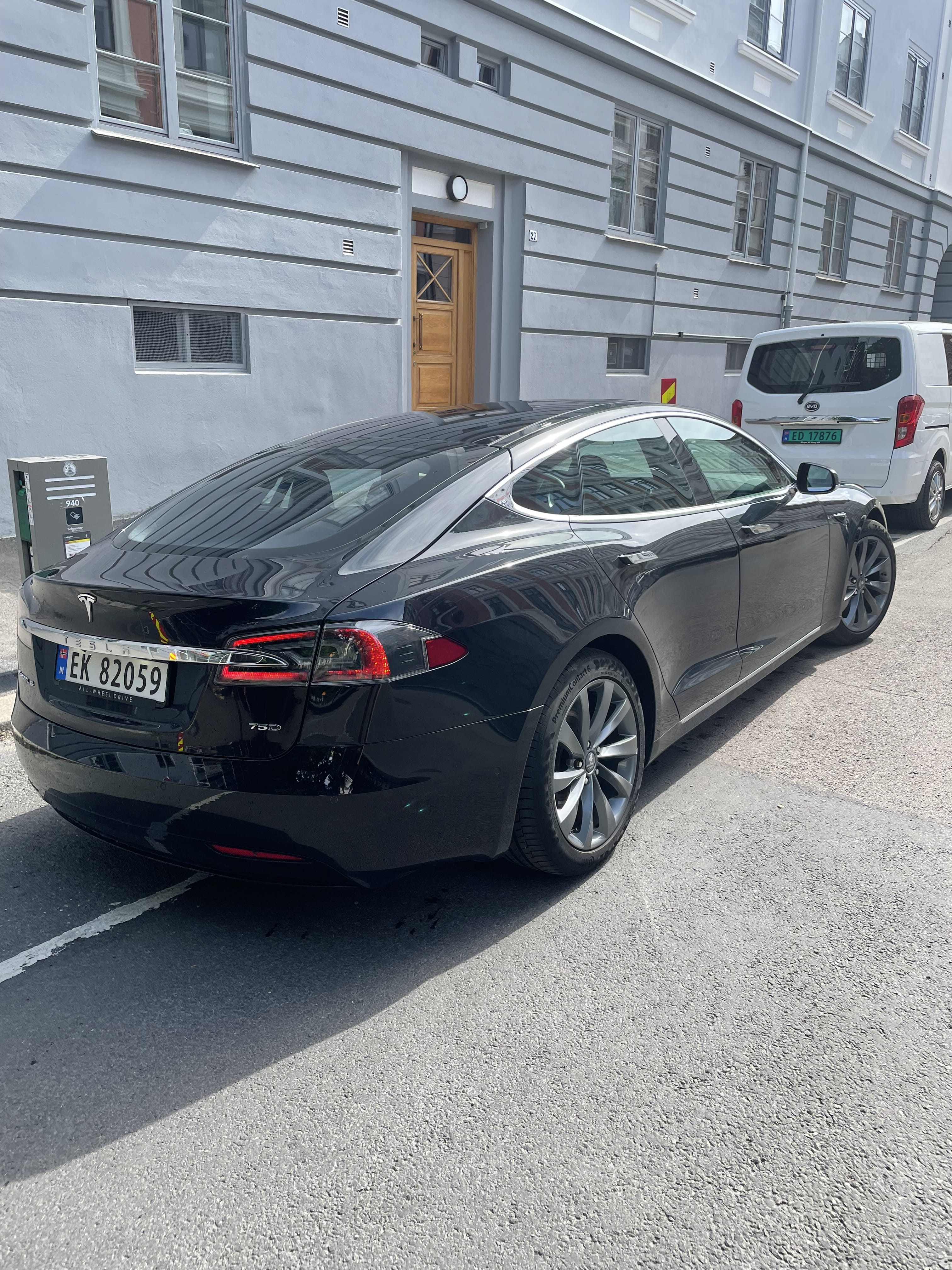 Tesla Model S 75D - GRATIS LADING PÅ ALLE SUPERLADERE with GPS